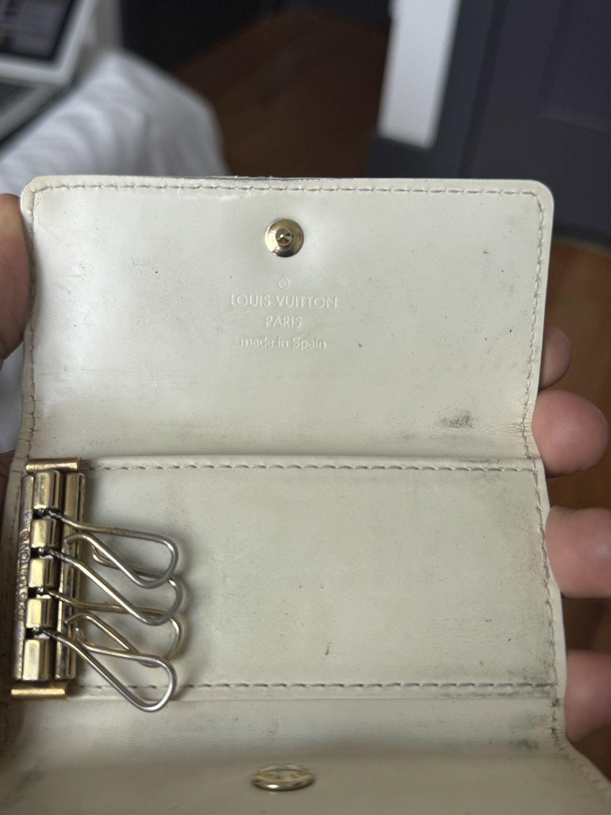 Louis Vuitton Louis Vuitton Key Holder Size ONE SIZE - 3 Thumbnail