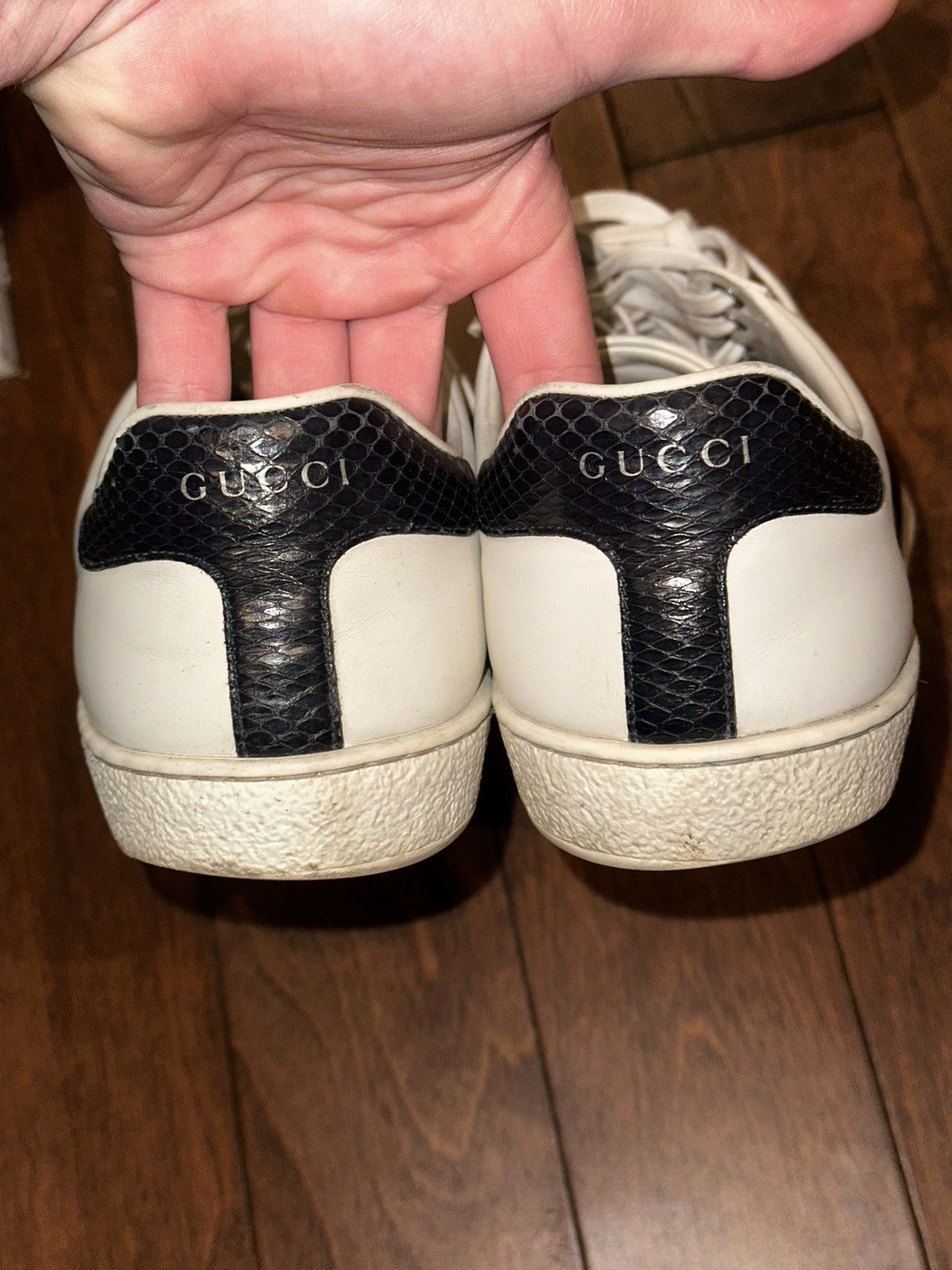 Gucci ACE GUCCI SNEAKERS FULL WHITE LEATHER WITH A TOUCH OF BLUE Size US 9 / EU 42 - 8 Thumbnail