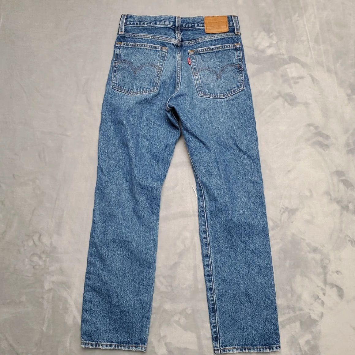 Denime VINTAGE Levis Premium Jeans Womens 26 Blue Denim Wedgie Straight Leg Button Fly Pants Size 26" / US 2 / IT 38 - 5 Thumbnail