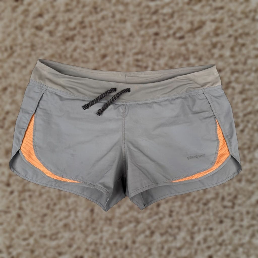 Patagonia Patagonia Shorts Women L Gray Orange 100% Polyester Run Strider Shorts 24652 Size 36" / US 14 / IT 50 - 1 Thumbnail