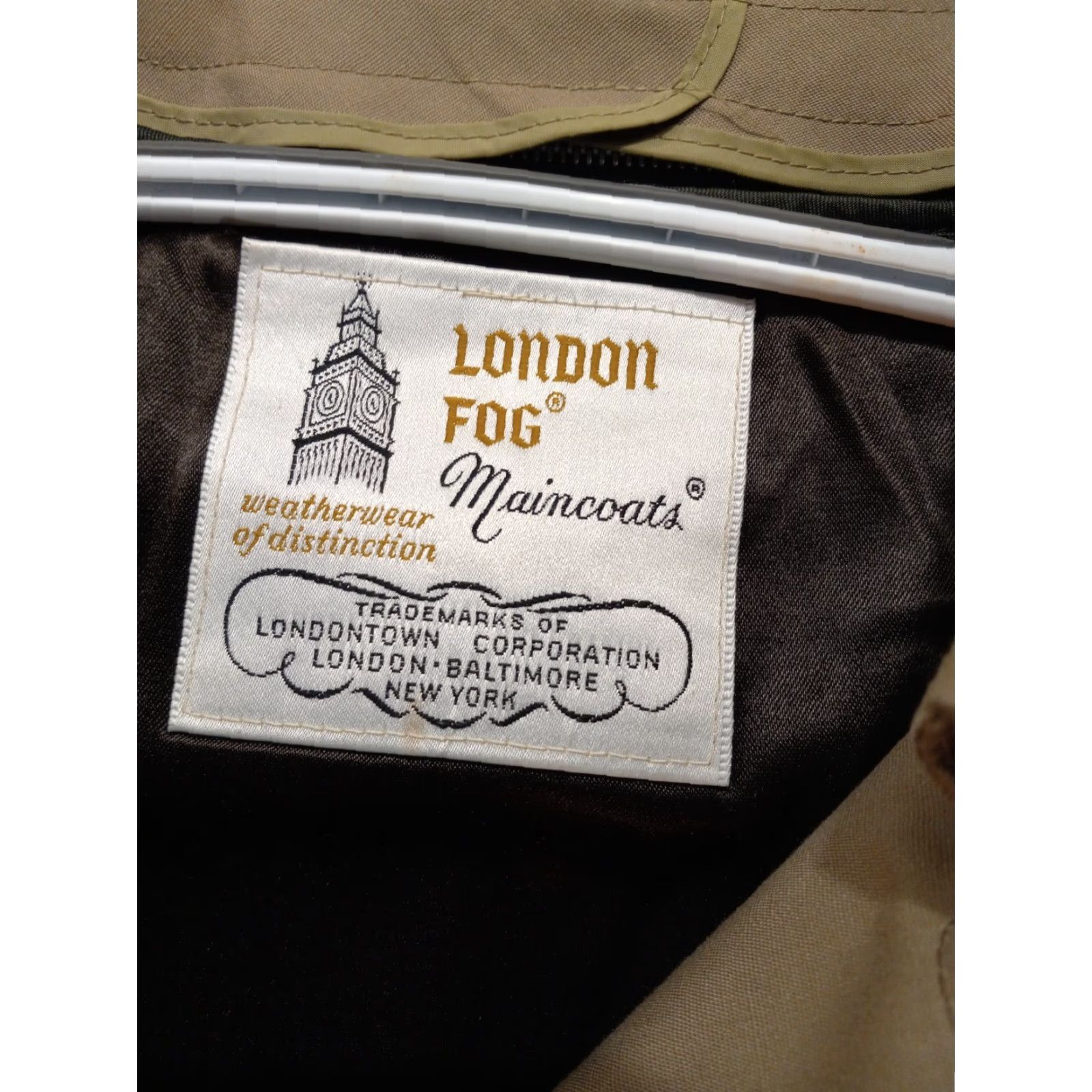 London Fog VINTAGE London Fog Men’s Trench Coat 40 Reg All-Weather Brown Zip Out Lining Mens Coat Size US XXS / EU 40 - 6 Thumbnail