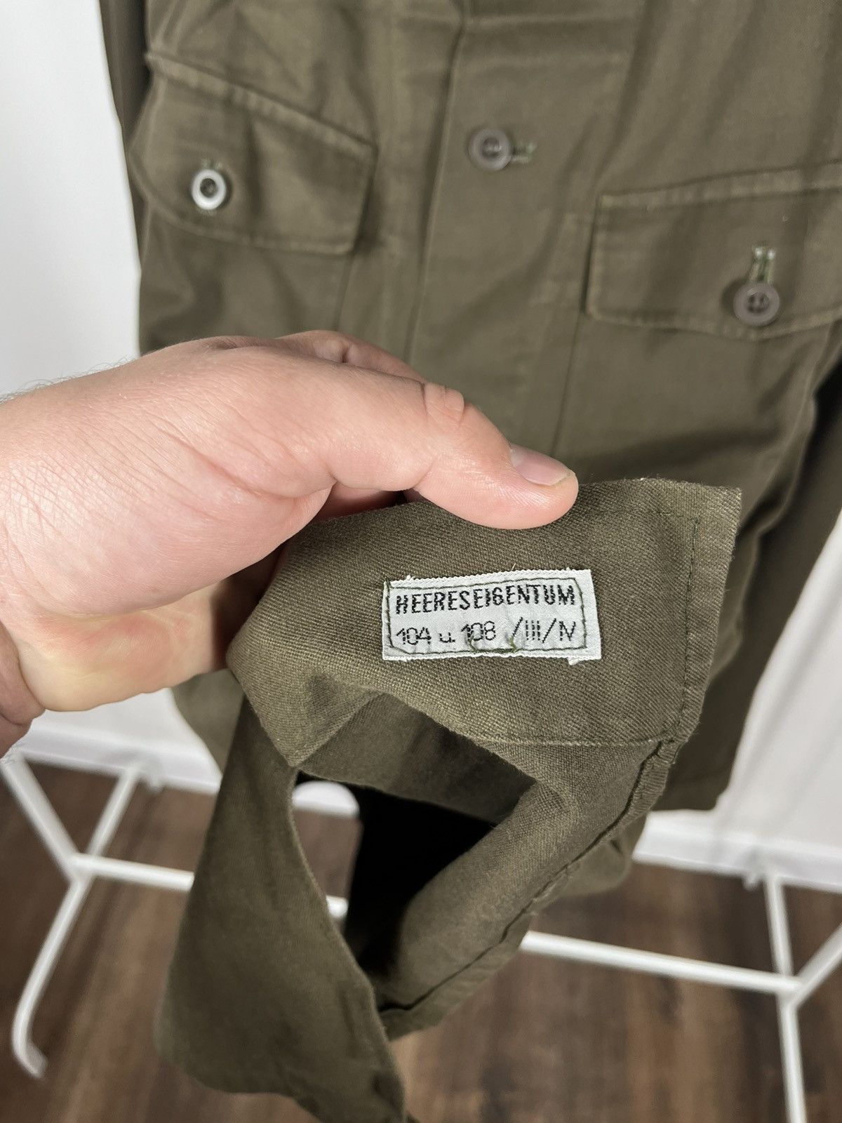 Other Austrian Army Olive Green Military Shirt with Epaulettes Size US XL / EU 56 / 4 - 9 Thumbnail