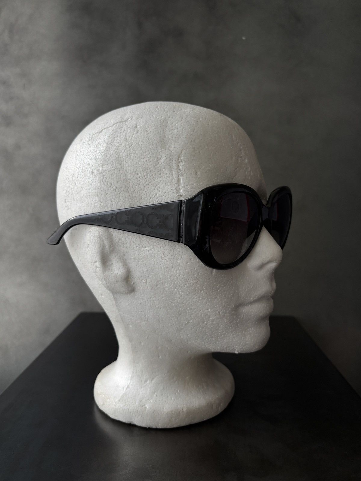 Salvatore Ferragamo 2000s Salvatore Ferragamo Sunglasses SF721S Monogram Vintage Size ONE SIZE - 22 Thumbnail