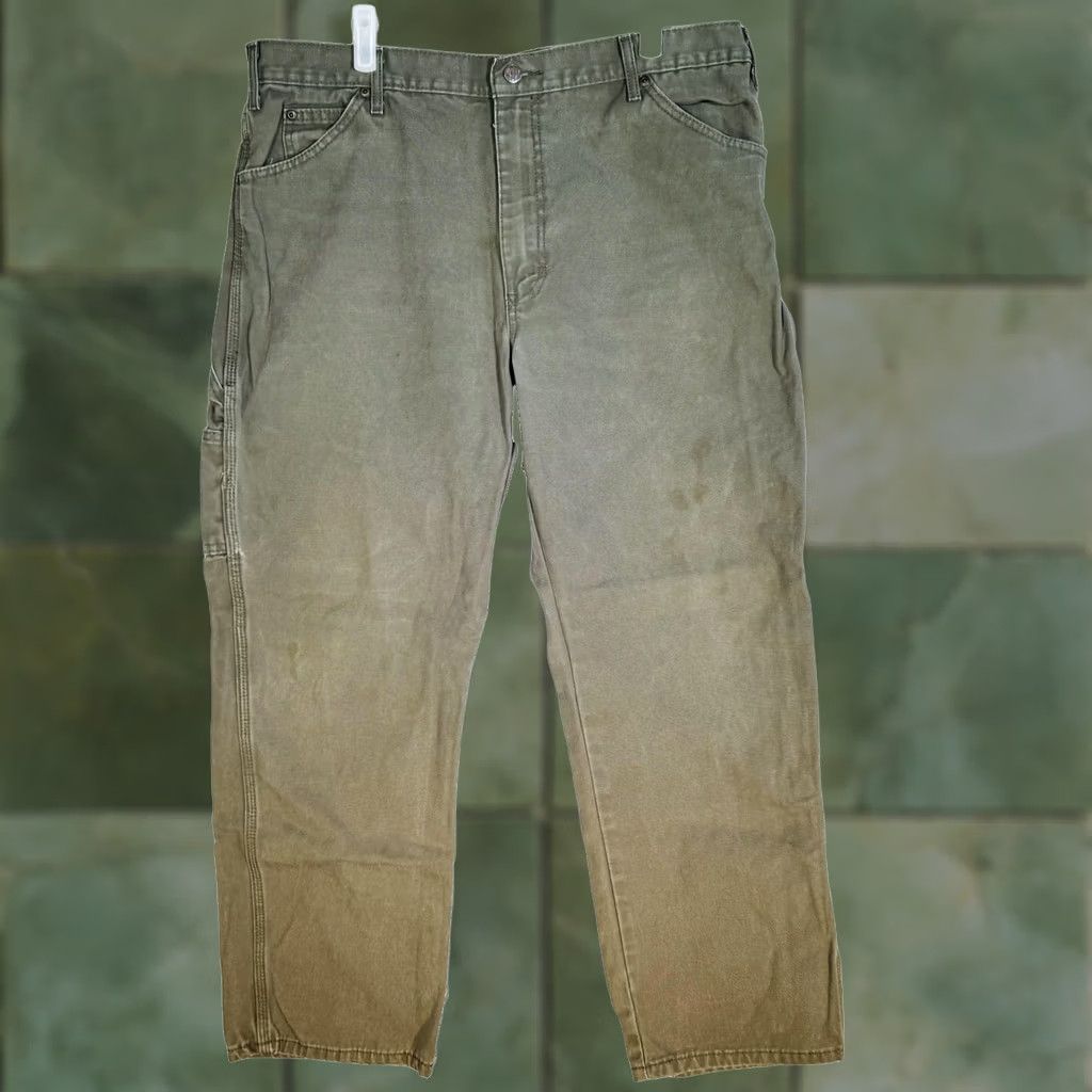 Dickies Dickies Pants Mens 38x30 Green Canvas Straight Relaxed Fit Work Utility Jeans Mens Regular 38x30 Green Dickies W41696E Size US 38 / EU 54 - 1 Thumbnail
