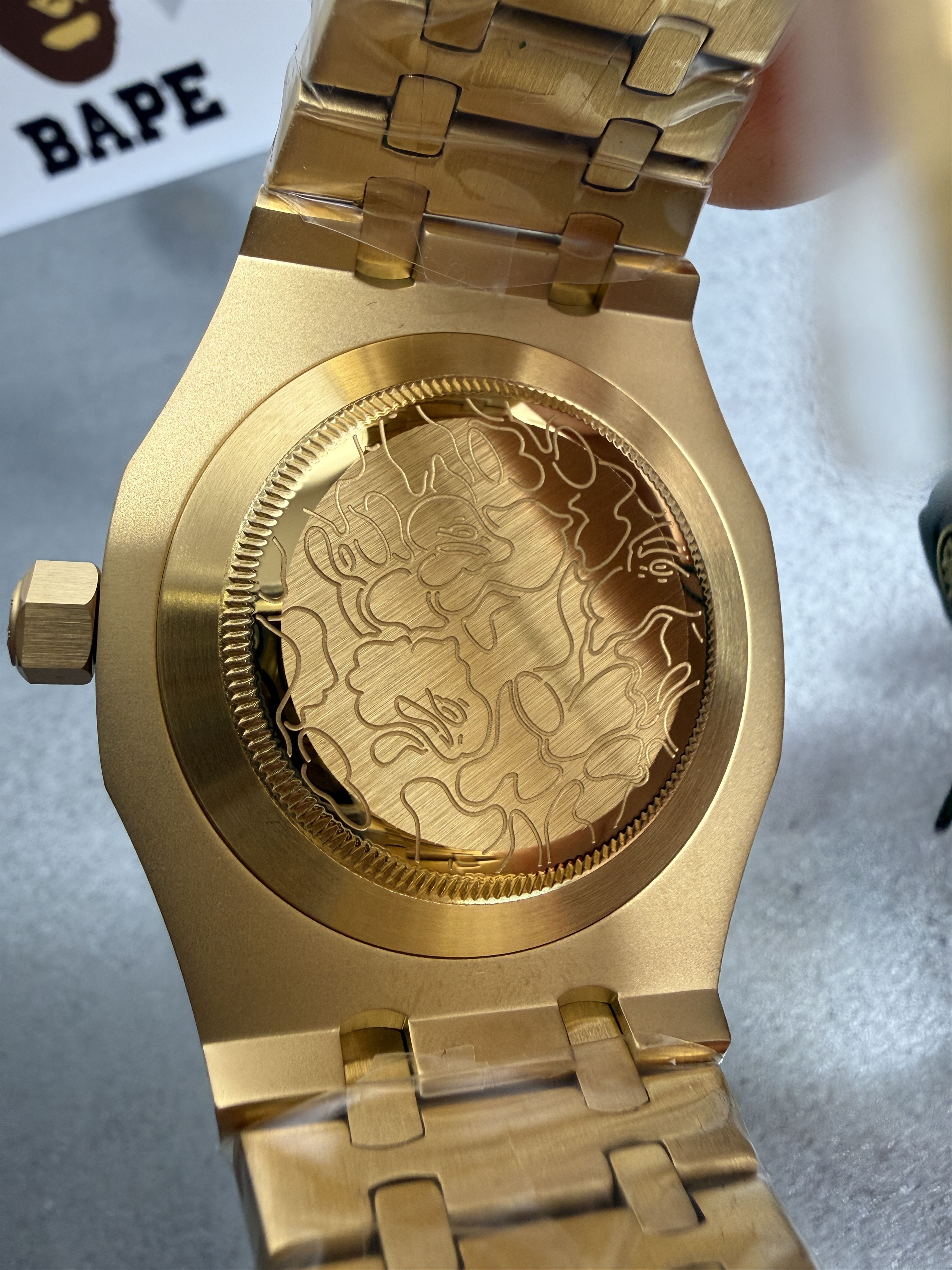 Bape BAPE TYPE 9 BAPEX #1 (2026) Size ONE SIZE - 5 Thumbnail