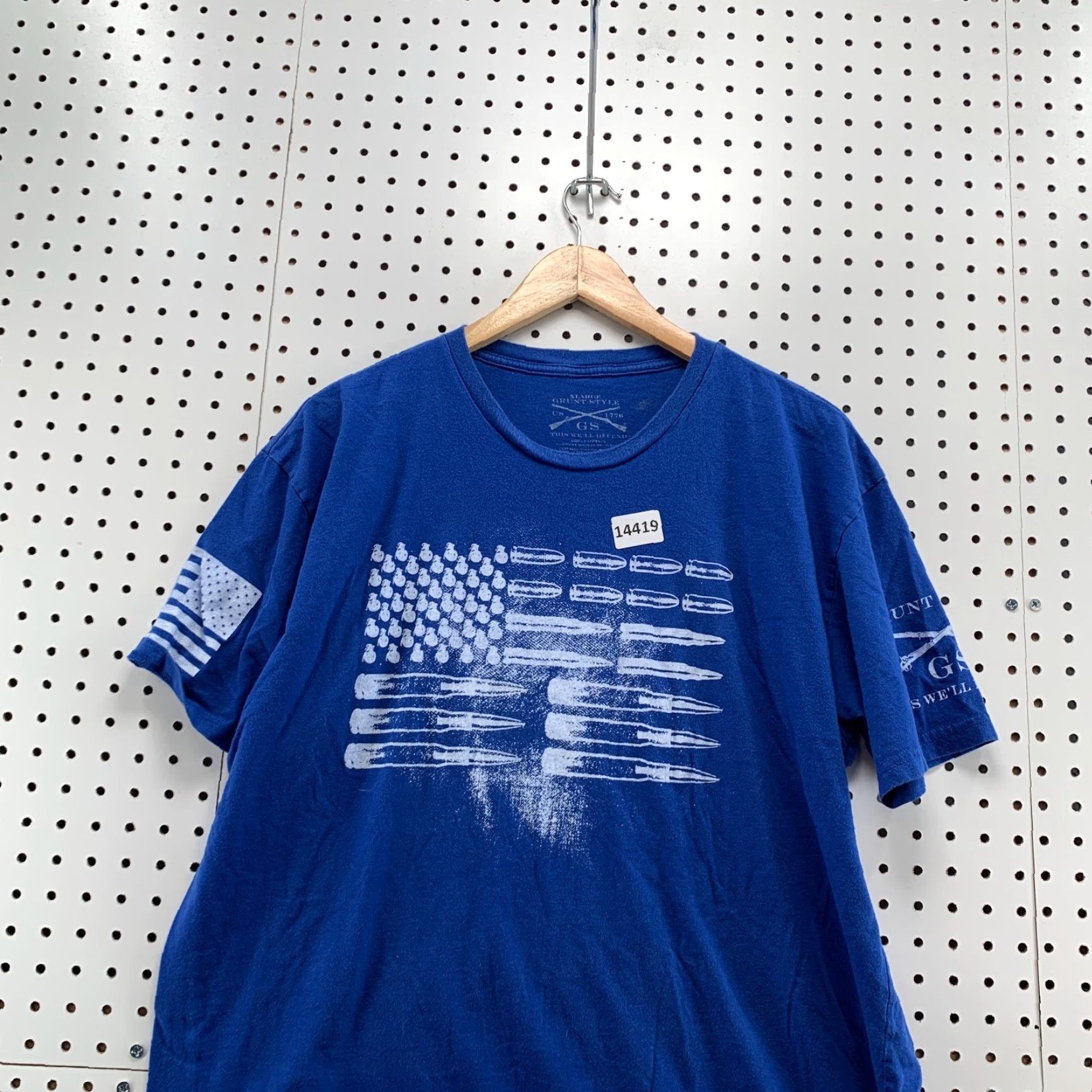 Vintage Grunt Style Shirt Blue Bullet Flag Graphic Fits Adult Large Short Sleeve 23x28.5 Size US L / EU 52-54 / 3 - 6 Thumbnail