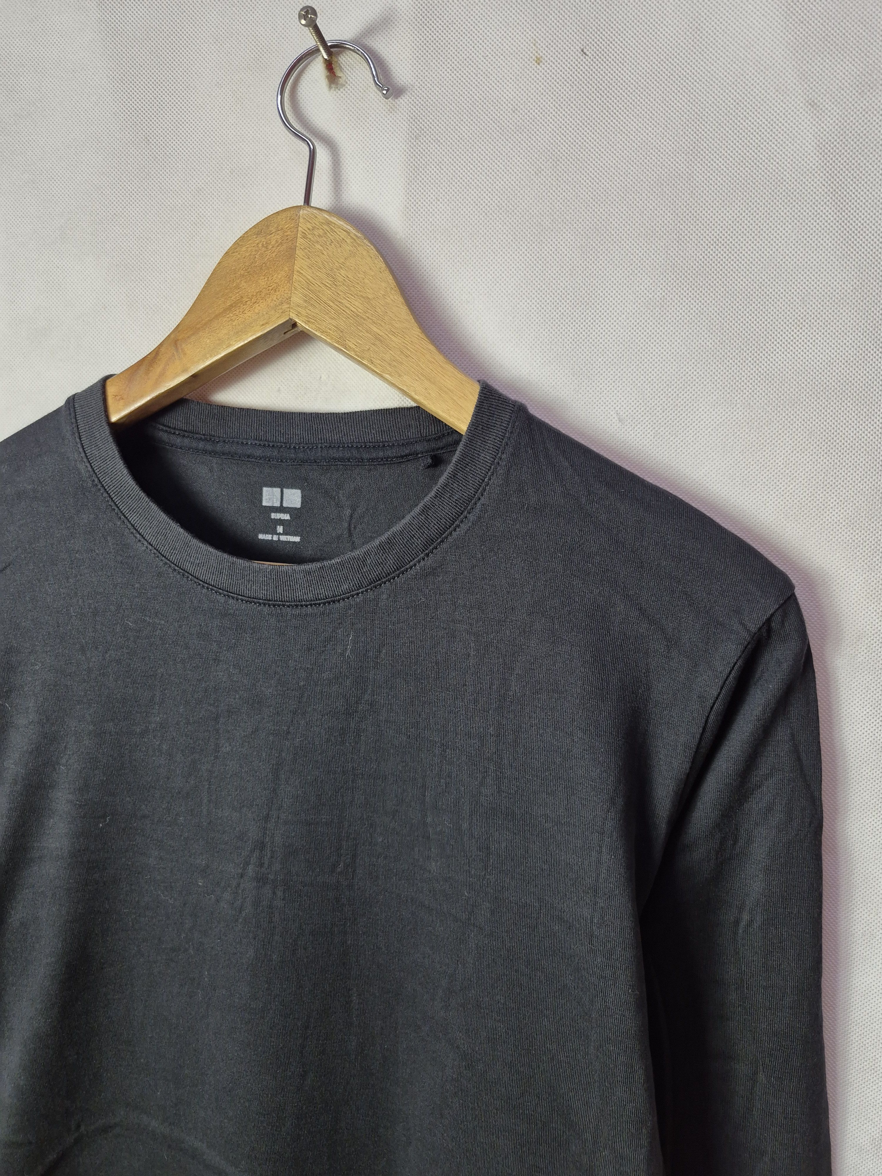 Japanese Brand × Uniqlo 🔥Uniqlo Supima Plain Black Longsleeves Tee Size US M / EU 48-50 / 2 - 3 Thumbnail