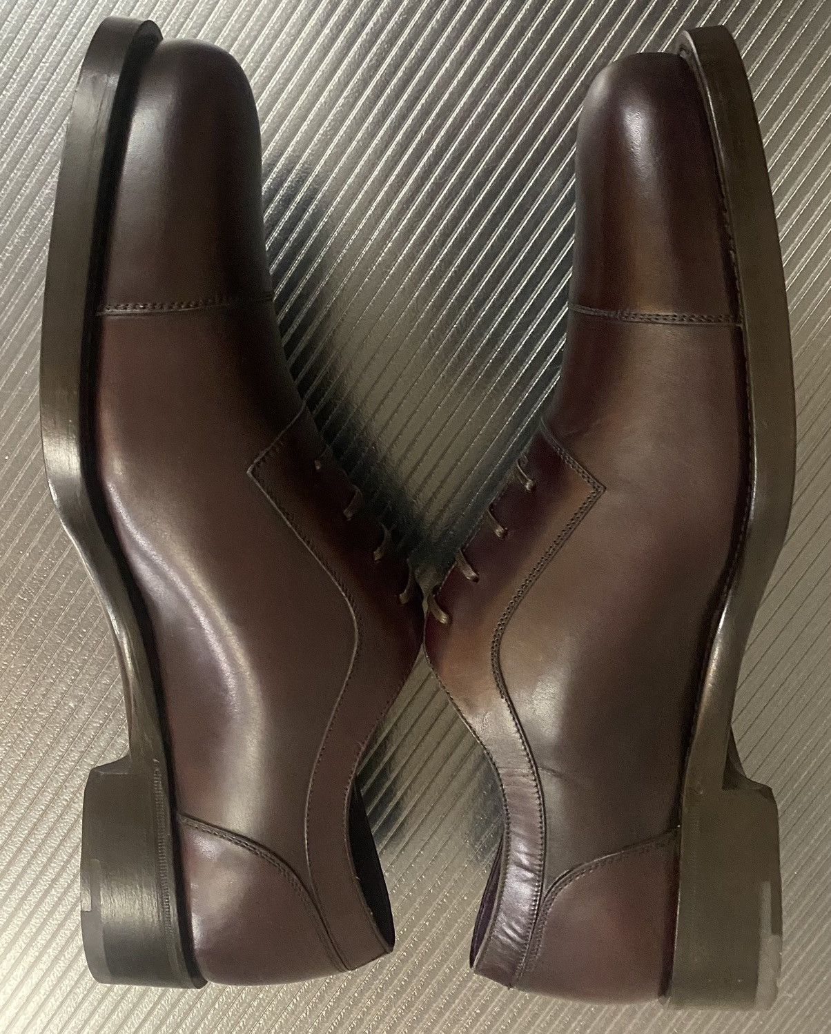 Salvatore Ferragamo Ferragamo 🇮🇹 berry Salviatino cap toe oxfords 12 D NEW Size US 12 / EU 45 - 6 Thumbnail