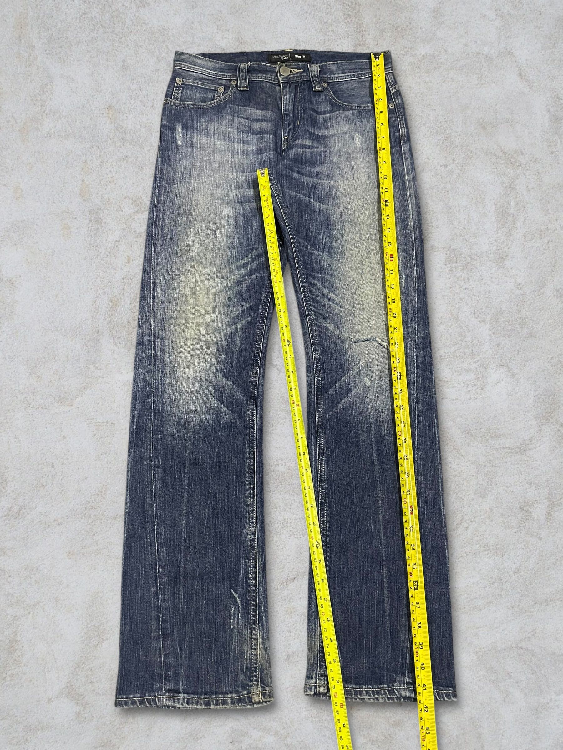 Undercover × Uniqlo Vintage Y2K Uniqlo Twisted Scratch Ripped Washed Men’s Jeans Size US 29 - 13 Thumbnail