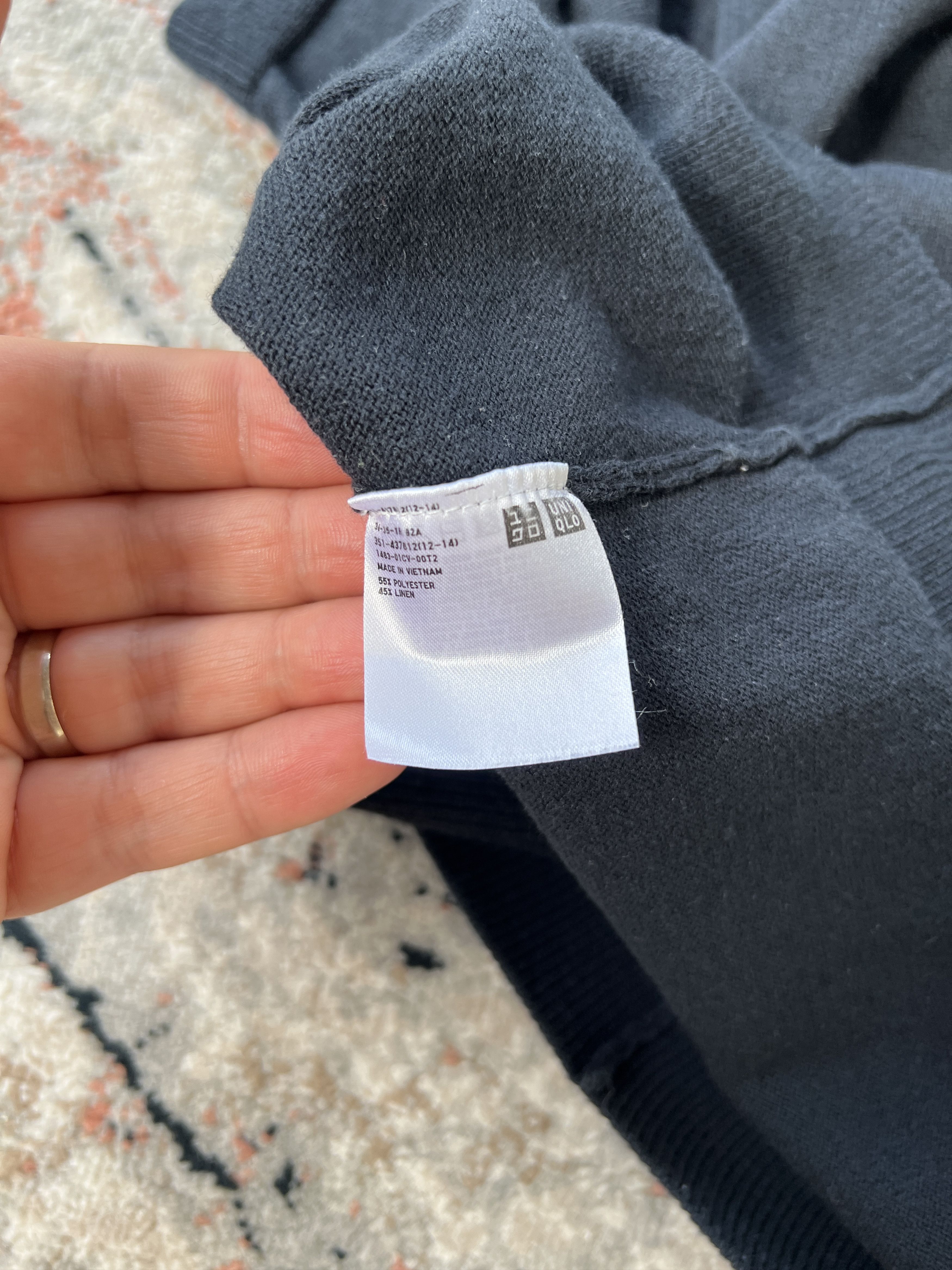 JW Anderson × Uniqlo JW Anderson x Uniqlo Tee Size US M / EU 48-50 / 2 - 4 Thumbnail