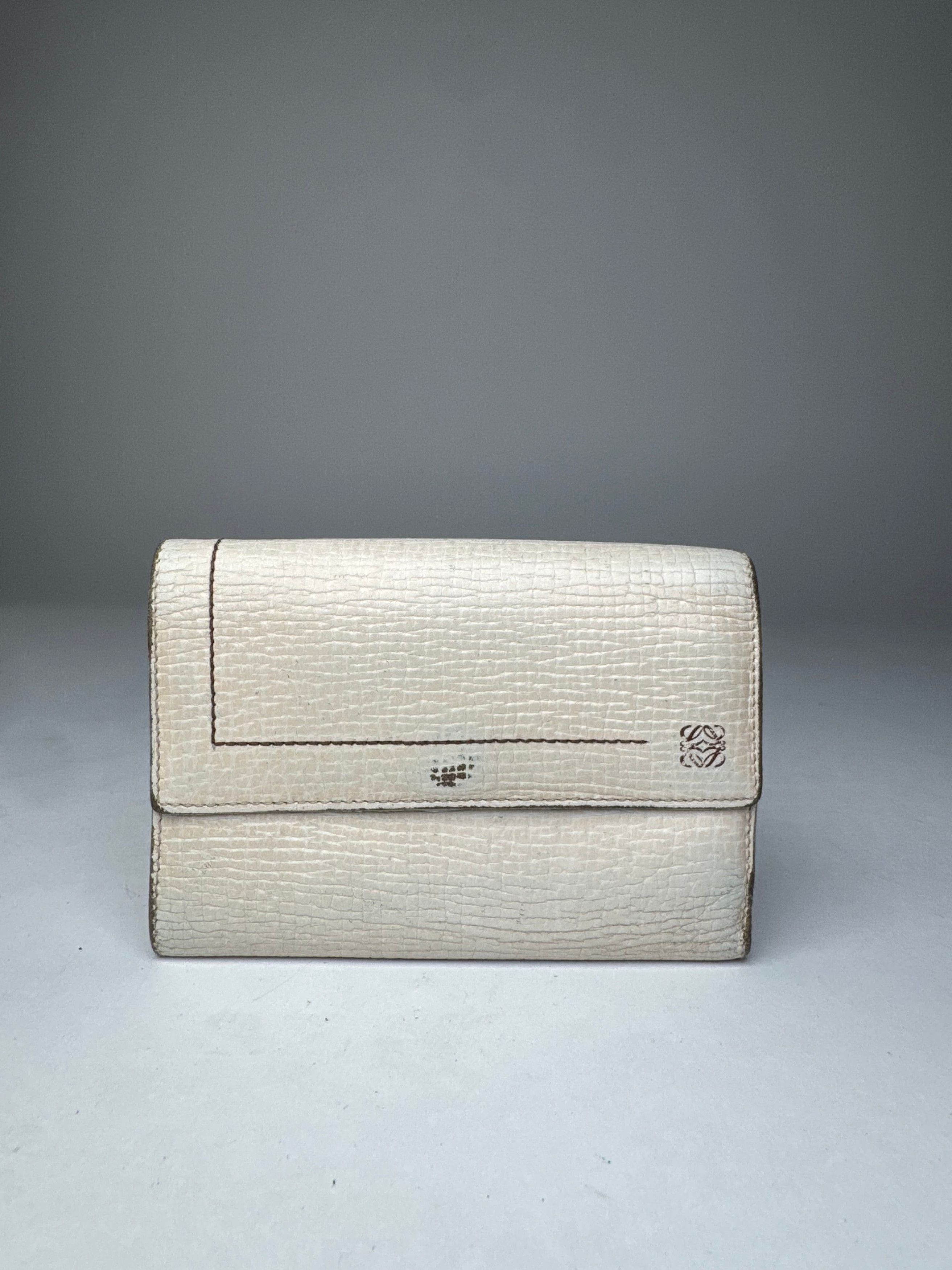 Loewe Vintage Madrid Leather Wallet White Size ONE SIZE - 1 Thumbnail
