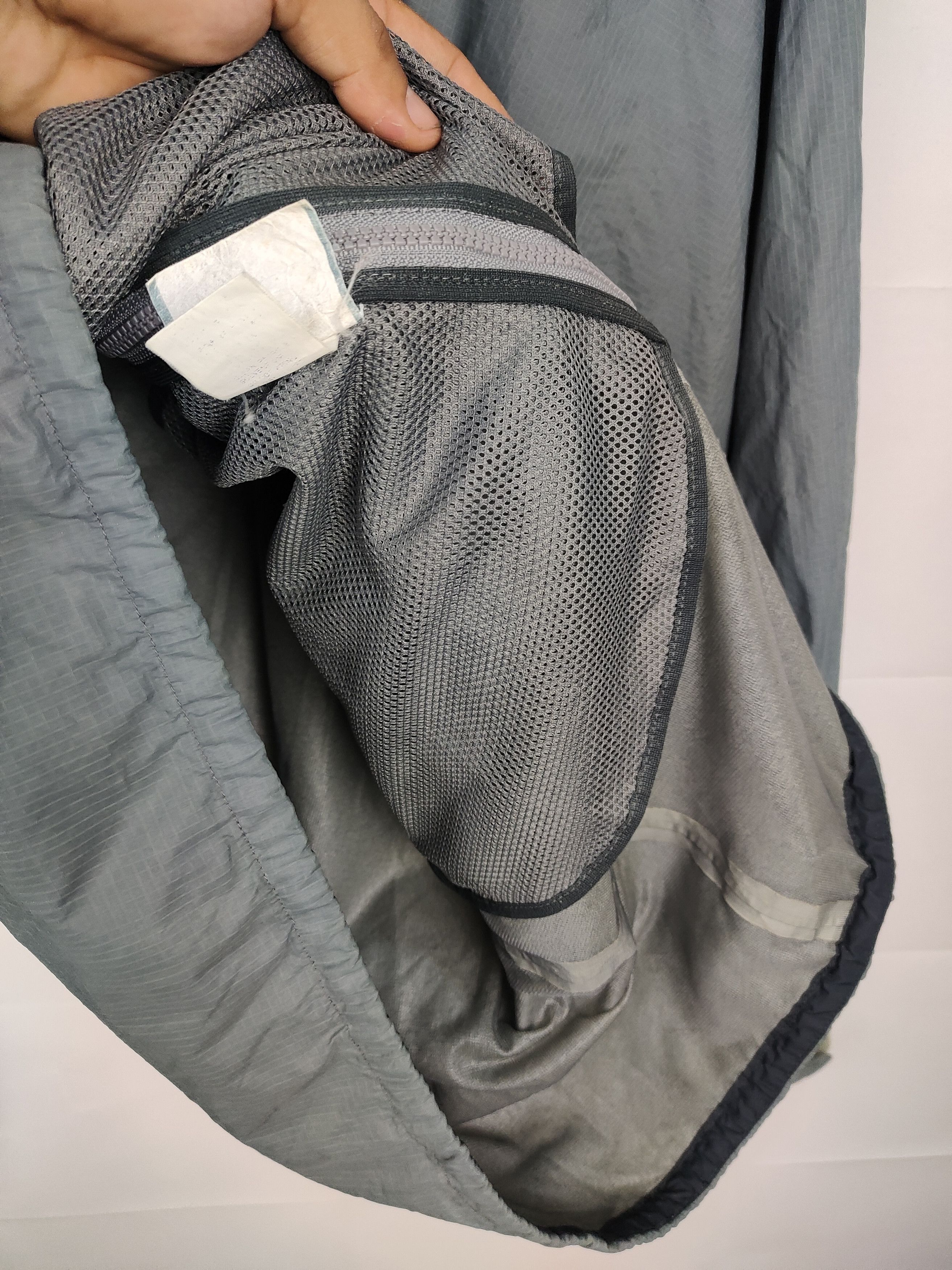 Montbell Montbell Windbreaker Jacket Size US L / EU 52-54 / 3 - 4 Thumbnail