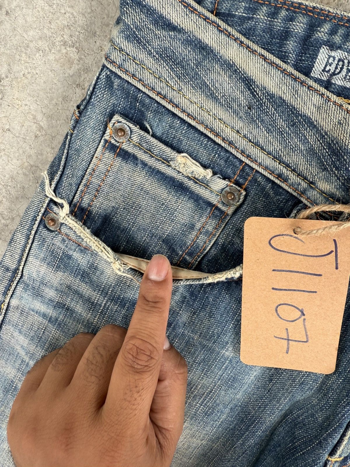 Le Grande Bleu (L.G.B.) Japanese Edwin 511 RV Flared Jeans Distressed Mud wash Size US 30 / EU 46 - 17 Thumbnail
