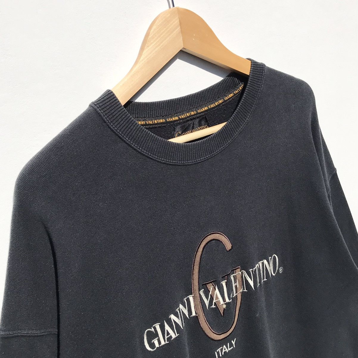 Gianni Valentino Vintage Gianni Valentino Italy Sweatshirt Gianni Valentino Size US XL / EU 56 / 4 - 7 Thumbnail