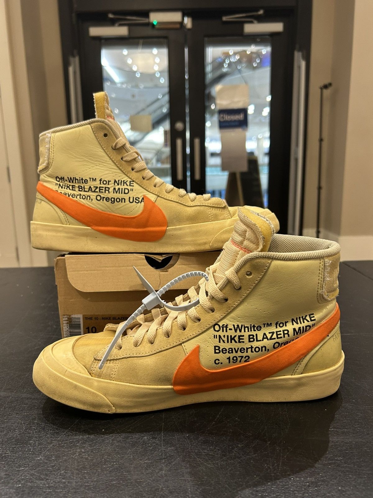 Nike Nike Blazer Mid ‘Off-White Hallows Eve’ Size US 10 / EU 43 - 2 Thumbnail