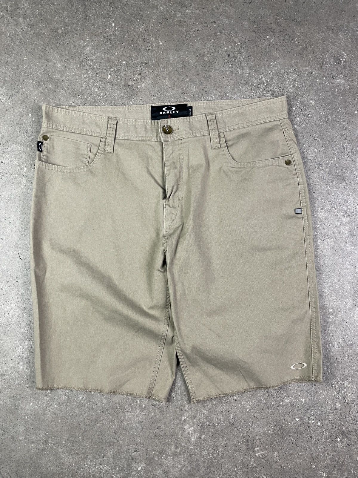 Oakley × Vintage Vintage Y2K Oakley Small Logo Shorts Jorts Size US 36 / EU 52 - 1 Thumbnail