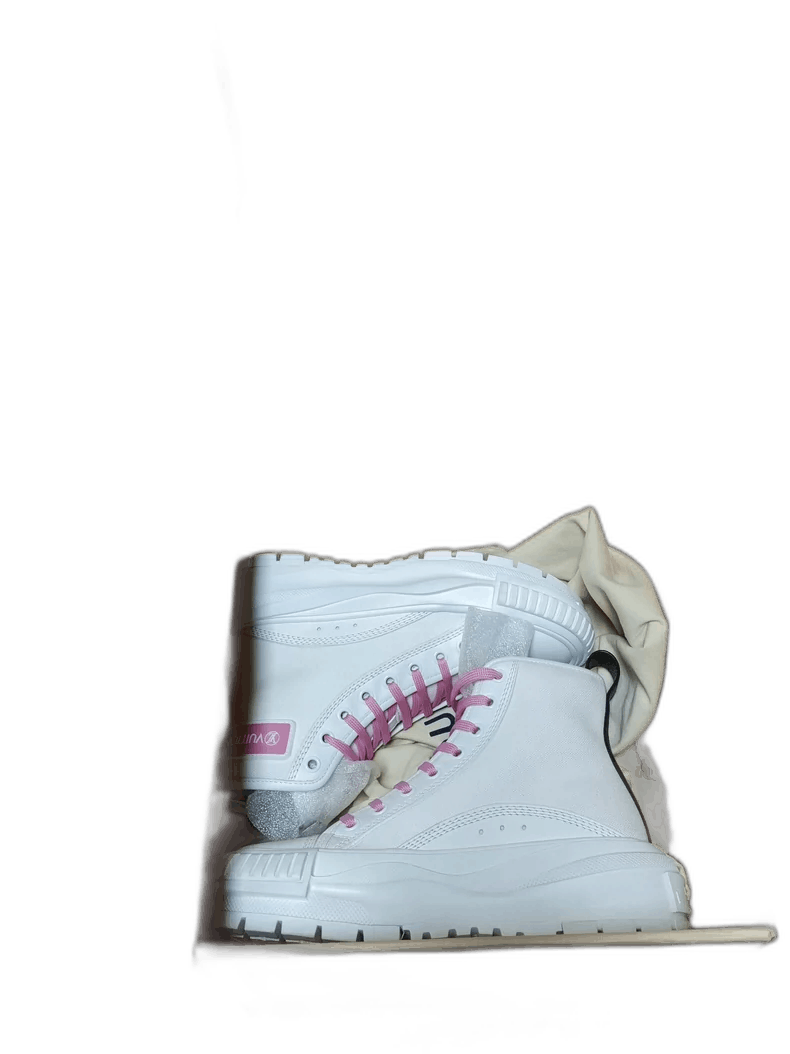 Louis Vuitton Louis Vuitton LV Women's Sneakers Size 35 Brand New-2506 Size US 5 / IT 35 - 1 Thumbnail