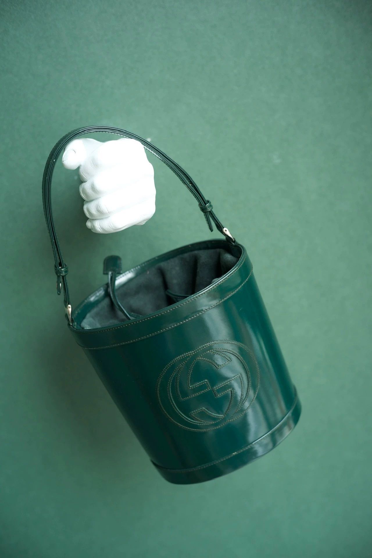 Gucci Vintage Gucci GG Rare Olive Green Leather Bucket Bag Size ONE SIZE - 4 Thumbnail