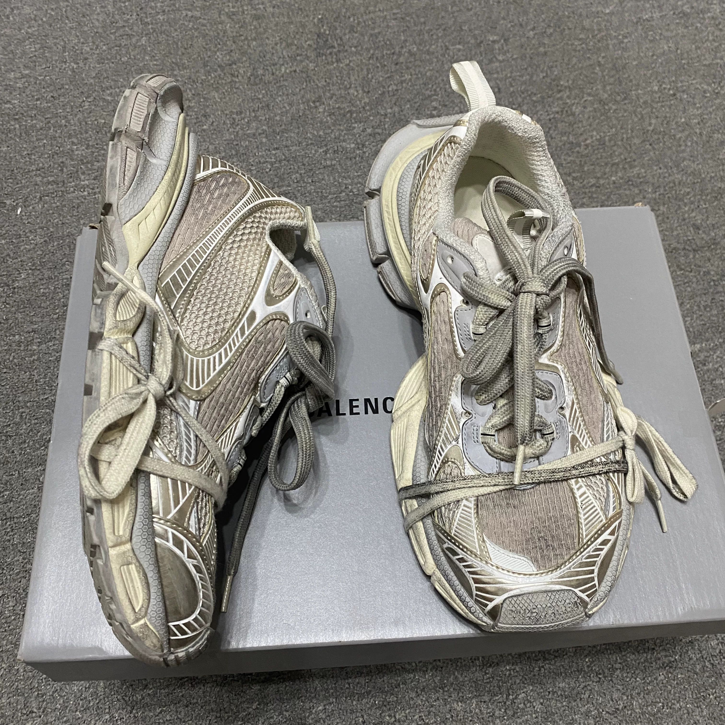 Balenciaga Balenciaga 3XL Distressed Dad Shoes Size US 10 / EU 43 - 1 Thumbnail