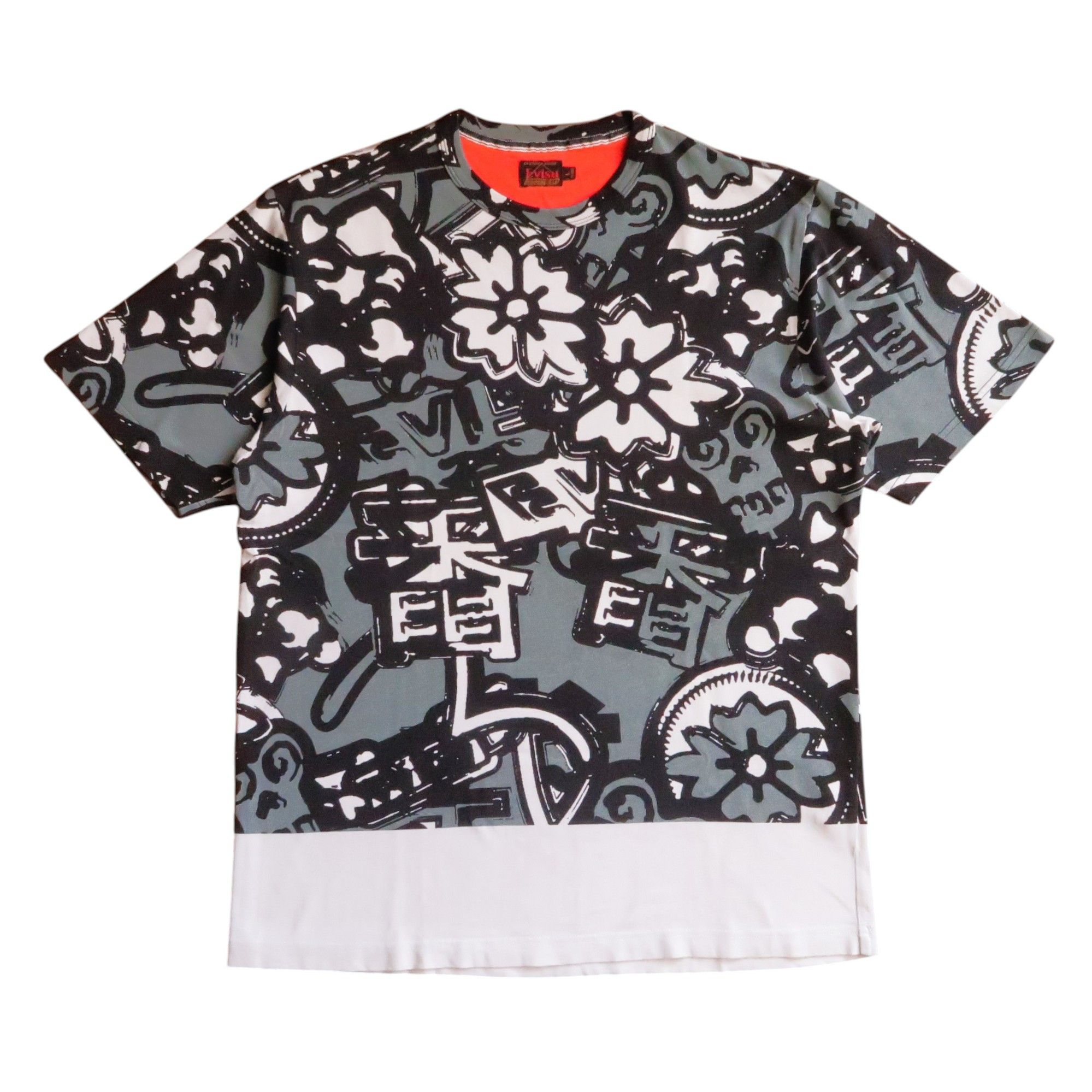 Evisu 90s Evisu Custom Made AOP Kanji Hiragana Tee Size US L / EU 52-54 / 3 - 1 Thumbnail