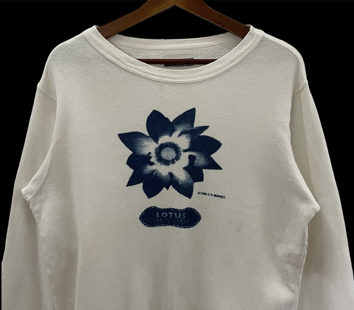 Blue Blue Japan Vintage 90s Blue Blue Sweatshirt Size US M / EU 48-50 / 2 - 4 Thumbnail