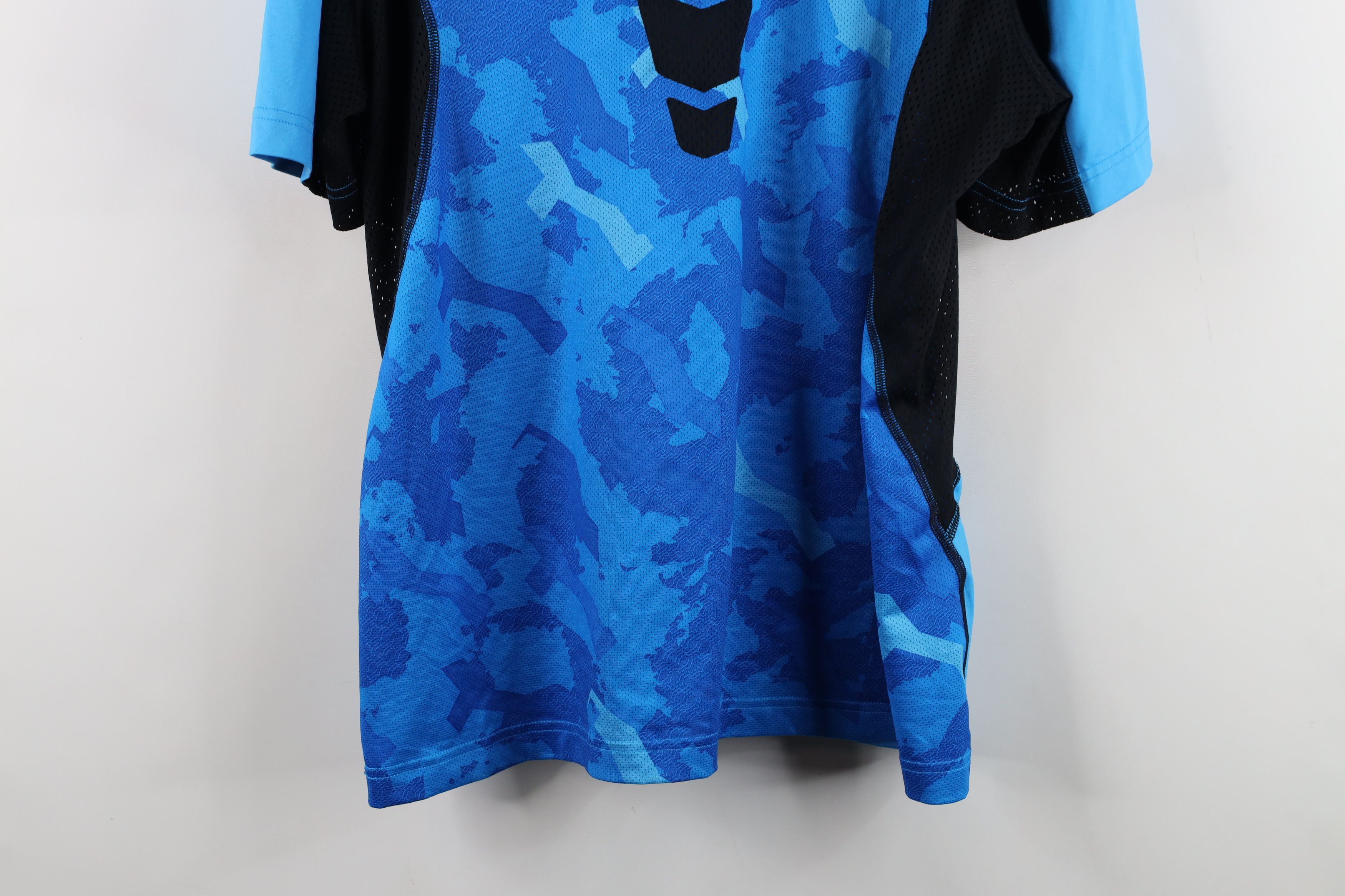 Nike Nike Pro Combat Fitted Camouflage Training T-Shirt Blue Size US XL / EU 56 / 4 - 15 Thumbnail