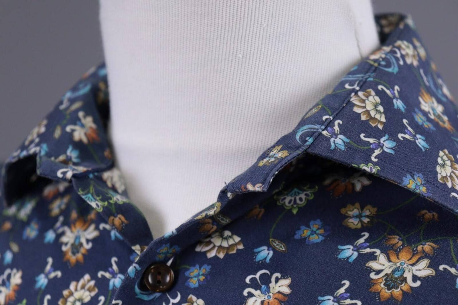 Eton Eton Slim Blue Floral Button Down Shirt Size 42 / 16 Size US M / EU 48-50 / 2 - 7 Thumbnail
