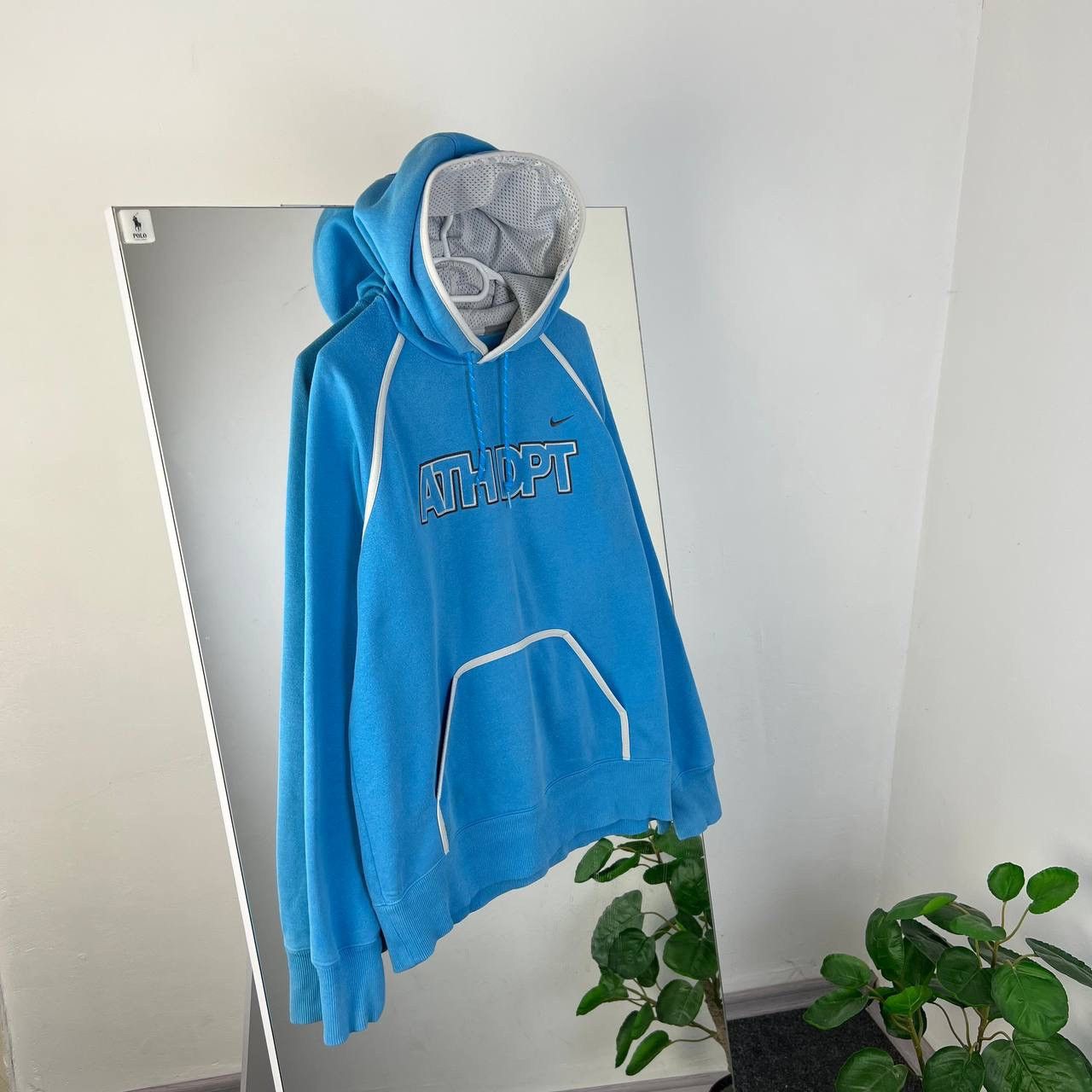 Nike Vintage Y2K Nike Big Logo Oversized Hoodie Size US L / EU 52-54 / 3 - 1 Thumbnail