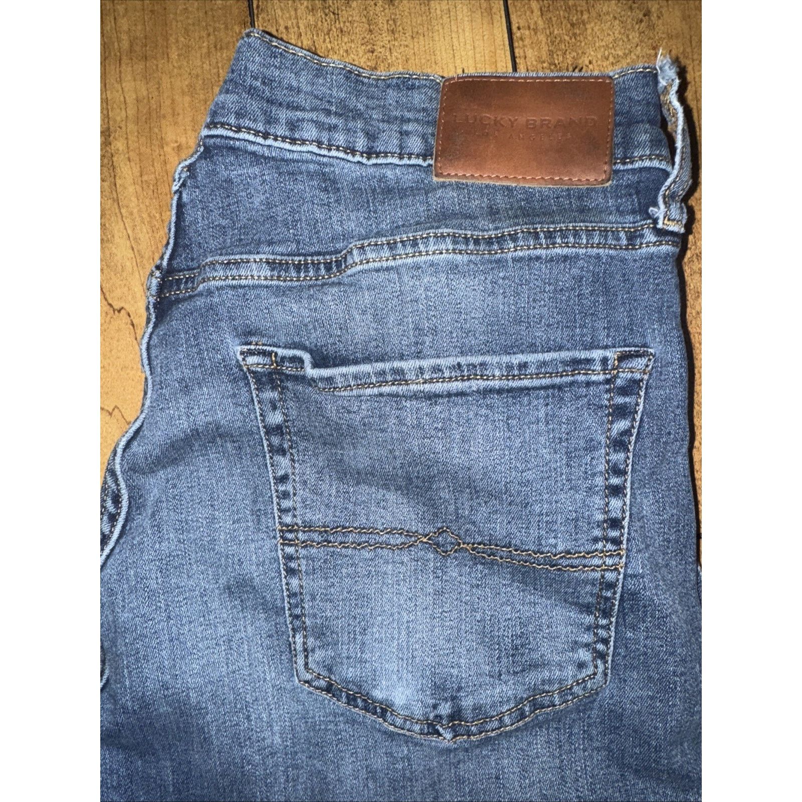 Lucky Brand × Vintage Lucky Brand 221 Straight Leg Jeans Blue Denim Mid Rise Size US 34 / EU 50 - 2 Thumbnail