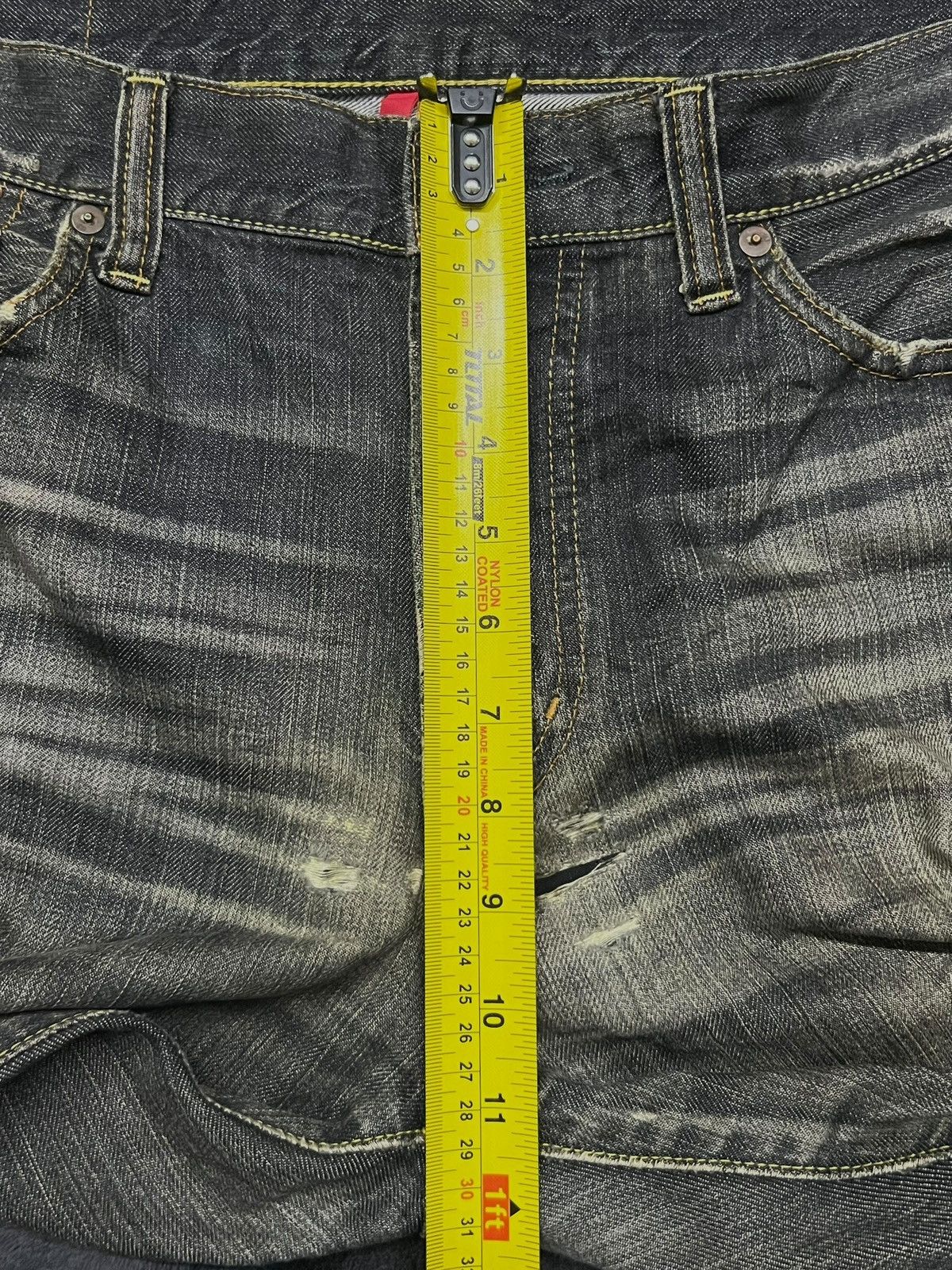 Uniqlo Loose Vintage Uniqlo S002 Japan - Faded Whisker Wash Jeans Size US 36 / EU 52 - 15 Thumbnail