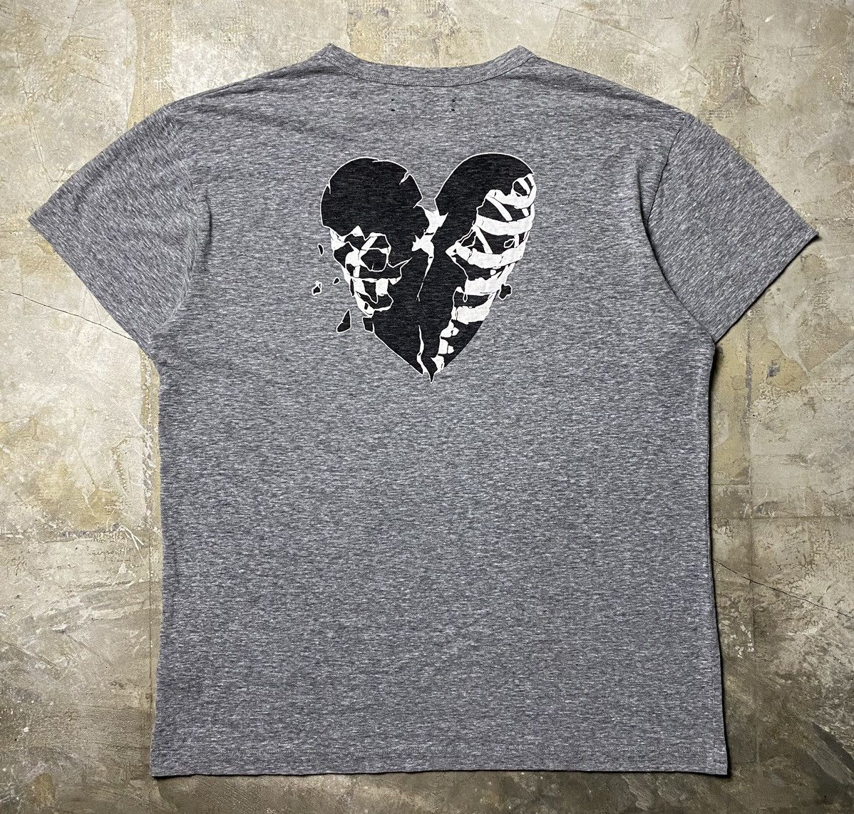 Amiri Amiri ‘Lovers’ S/S Tee Size US L / EU 52-54 / 3 - 4 Thumbnail