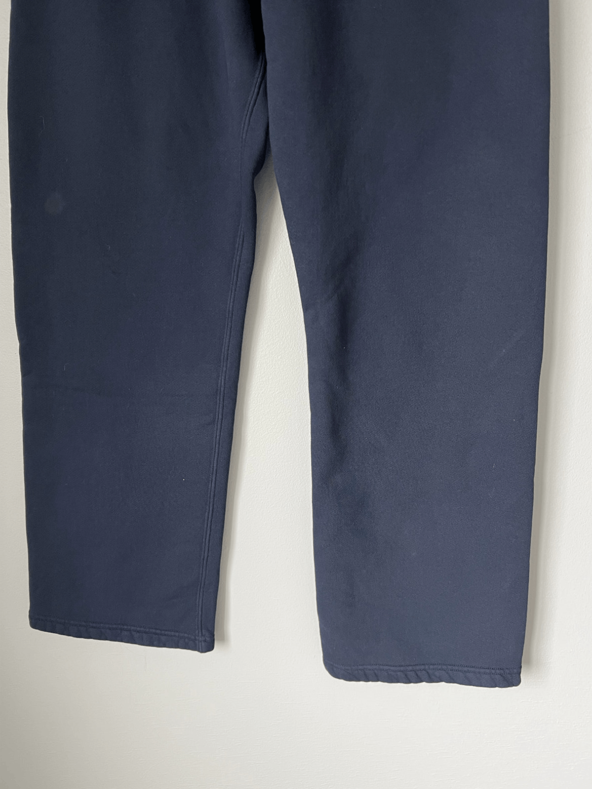 Madhappy Madhappy Classic Straight Leg Sweatpants in Navy Size US 34 / EU 50 - 3 Thumbnail