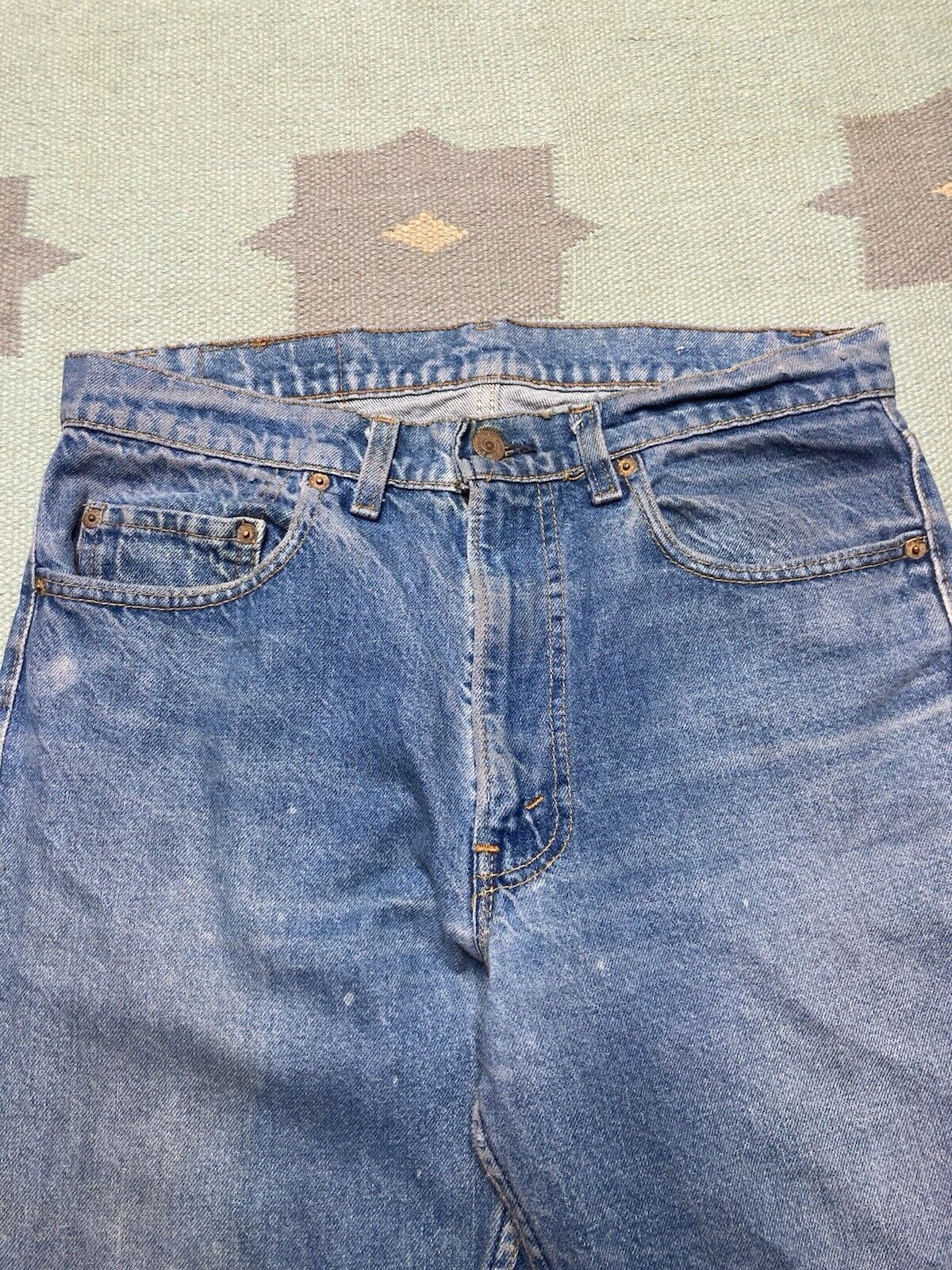 Levi's × Vintage 80s Levi’s 505 0216 xx jeans faded whiskers straight 32x33 Size US 32 / EU 48 - 8 Thumbnail
