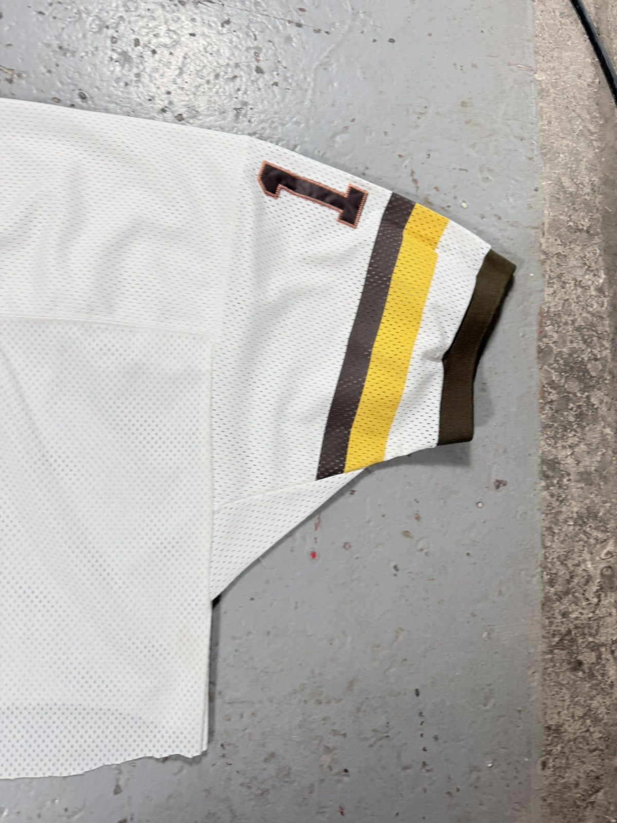 Mitchell & Ness Insane Cropped Mitchell and Ness Cropped Mesh Jersey Size US XL / EU 56 / 4 - 8 Thumbnail