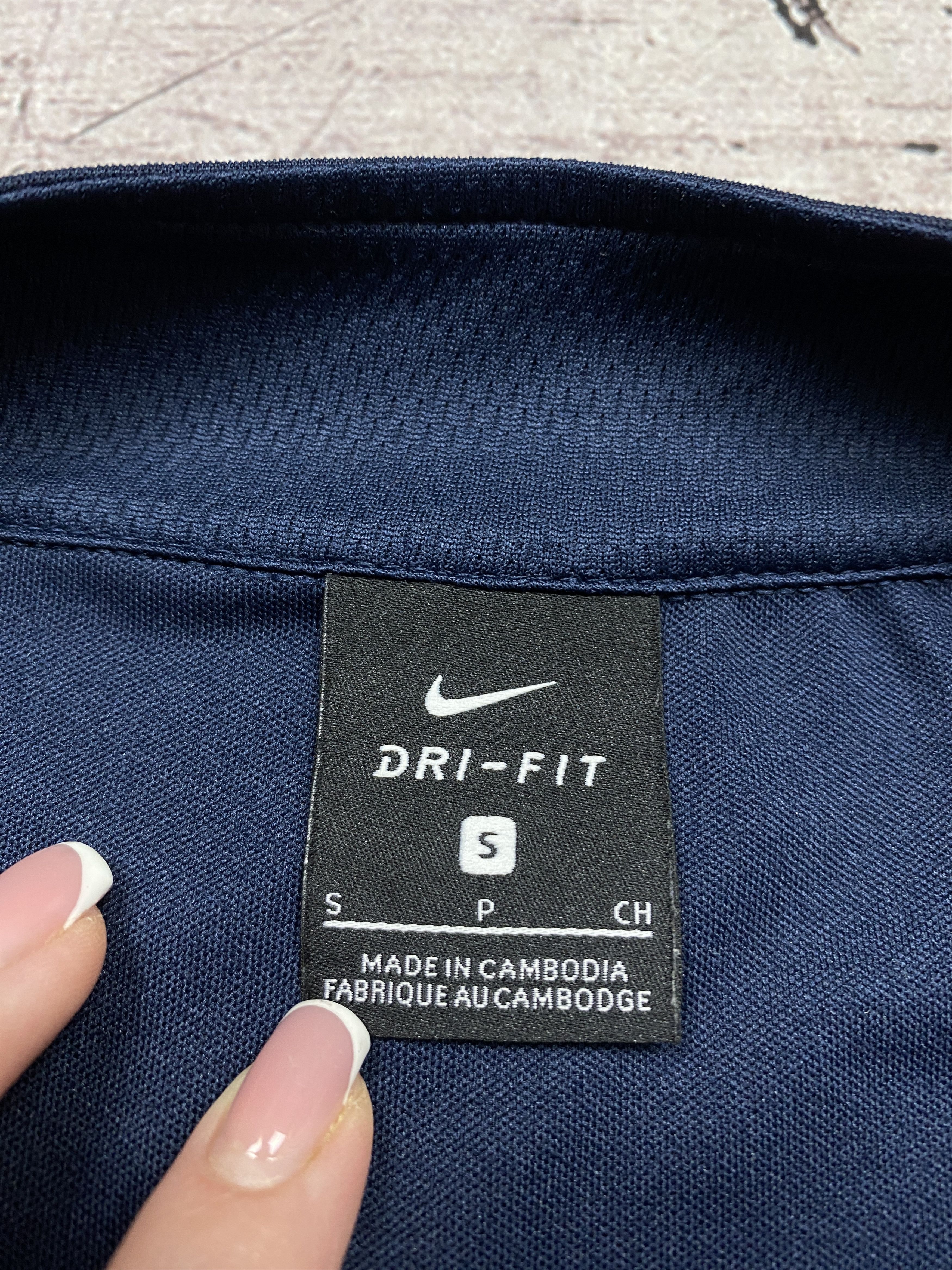Nike Nike Dri Fit Mens Track Top Jacket Size US S / EU 44-46 / 1 - 5 Thumbnail