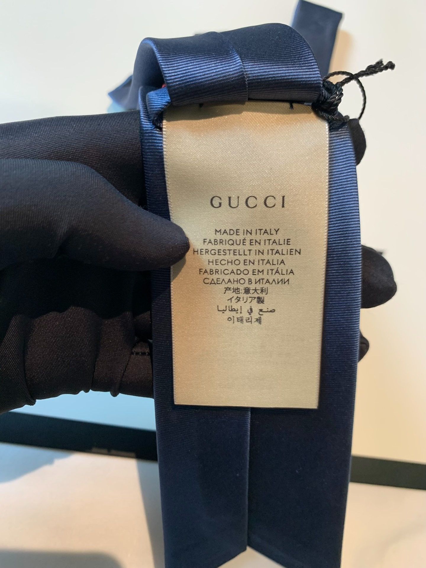 Gucci Gucci Brand New Authentic Double Glogo Tye tie 2501-Nextarr Size ONE SIZE - 5 Thumbnail