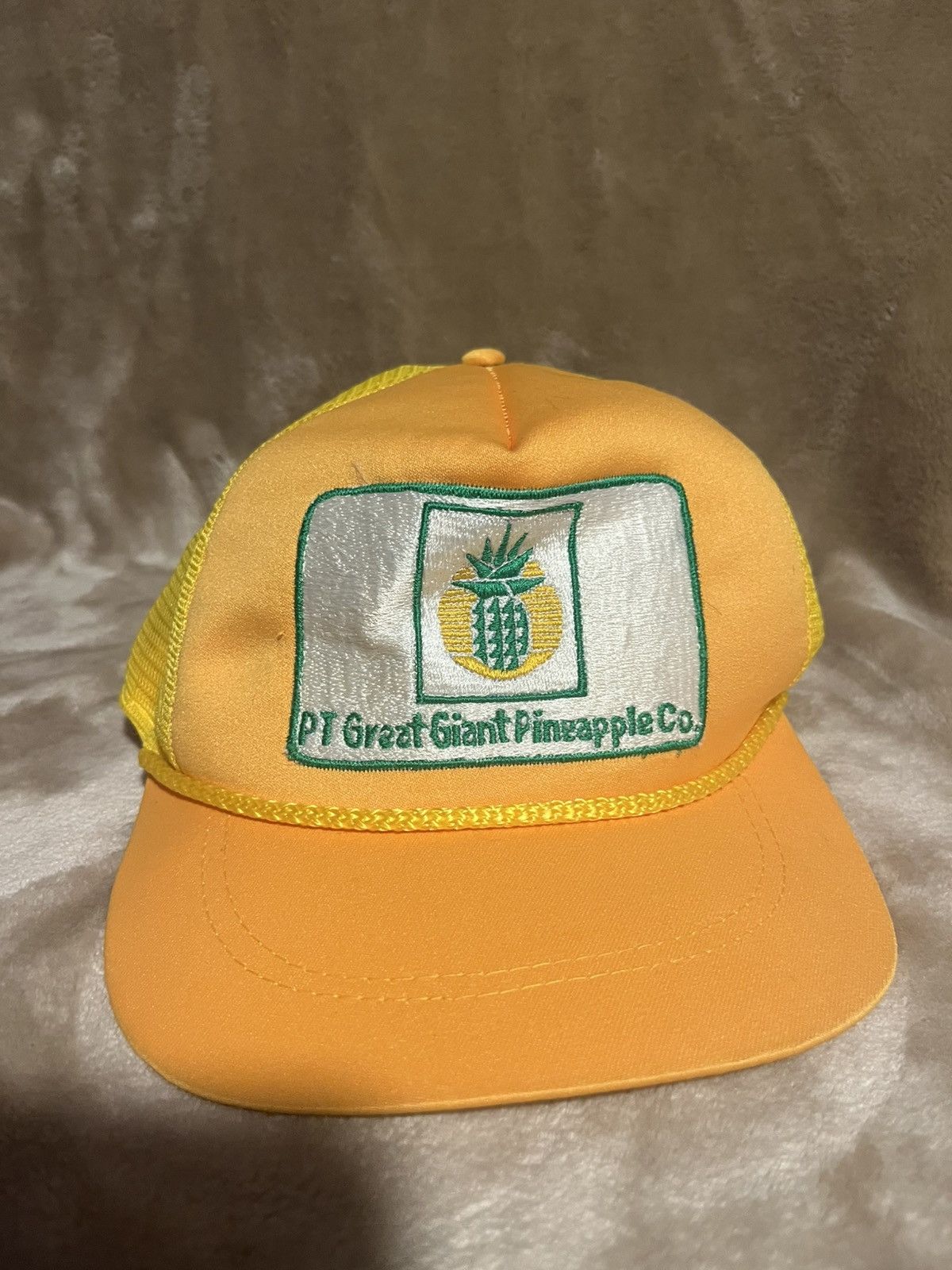 Hanes × Pineapple Connection × Vintage Vintage 80’s 90’s PT Great Giant Pineapple Co. trucker hat Size ONE SIZE - 2 Thumbnail