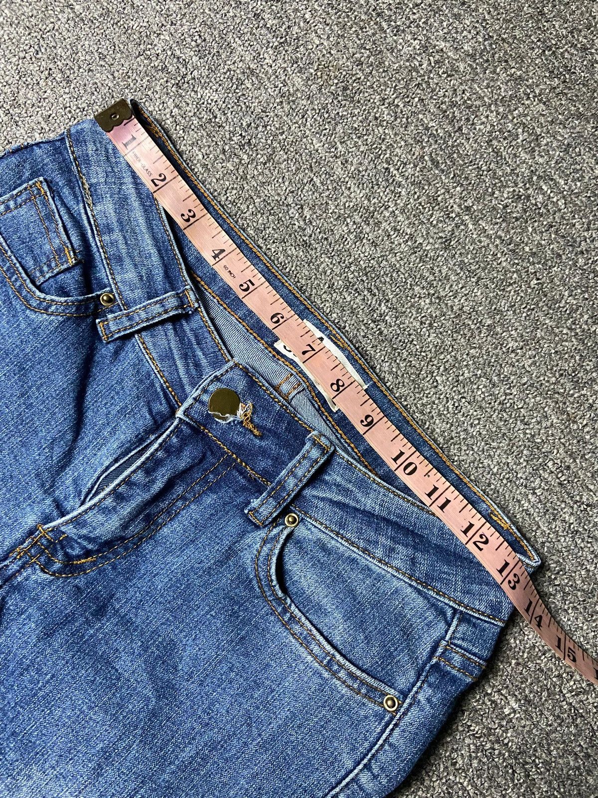 Acne Studios Acne Studios Knee Ripped Denim Jeans (162) Size 27" / US 4 / IT 40 - 7 Thumbnail
