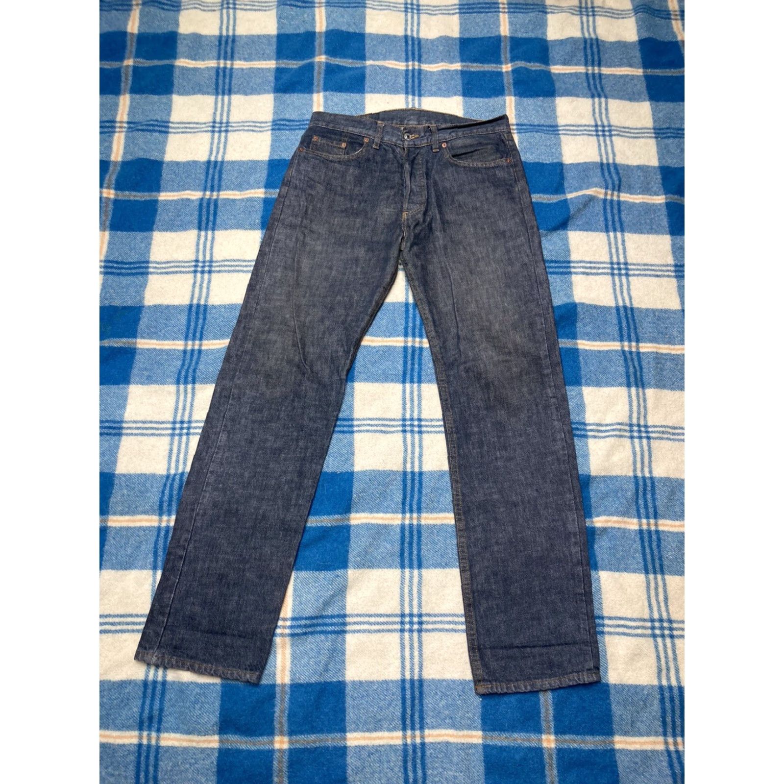Levi's VINTAGE Levi’s 501 Jeans USA Button Fly Straight Dark Wash 32 x 32 Mens Blue 1980s Size US 32 / EU 48 - 2 Thumbnail