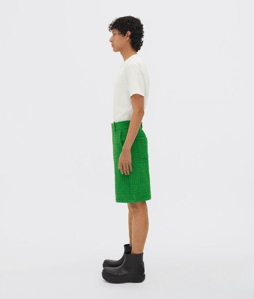 Bottega Veneta o1n1vont1224 Shorts in Parakeet Size US 34 / EU 50 - 2 Thumbnail