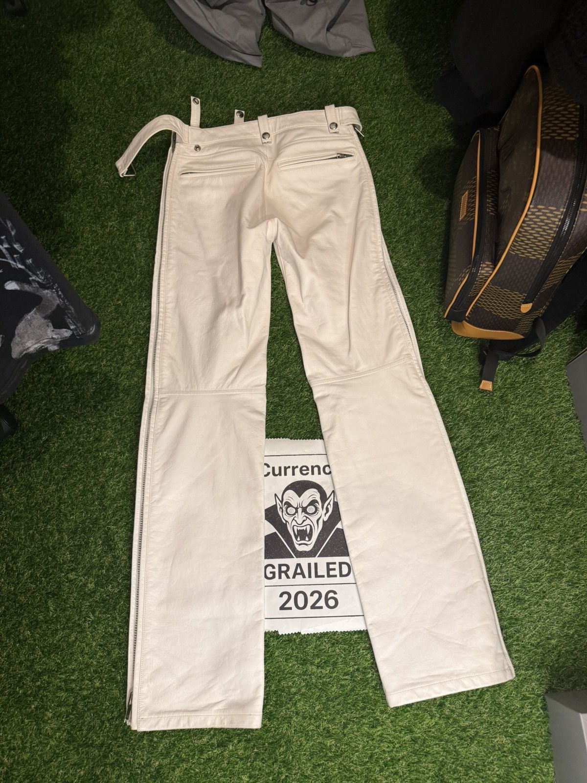 Balenciaga Balenciaga SS20 Look33 RUNWAY White Calf Leather Fetish Pant Size US 28 / EU 44 - 15 Thumbnail