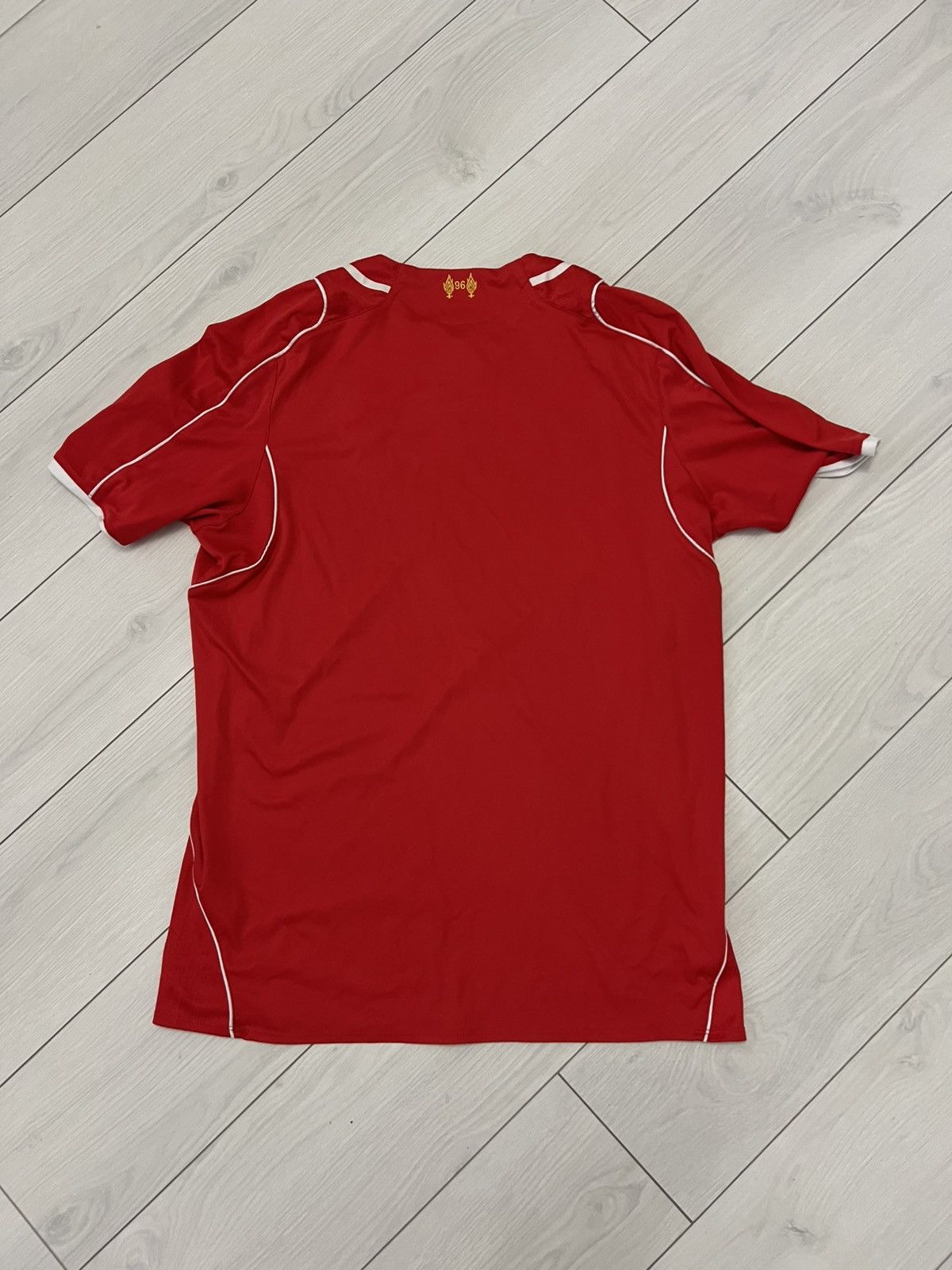 Warrior 2014 2015 Liverpool Warrior Home Training Soccer Jersey Size US L / EU 52-54 / 3 - 7 Thumbnail