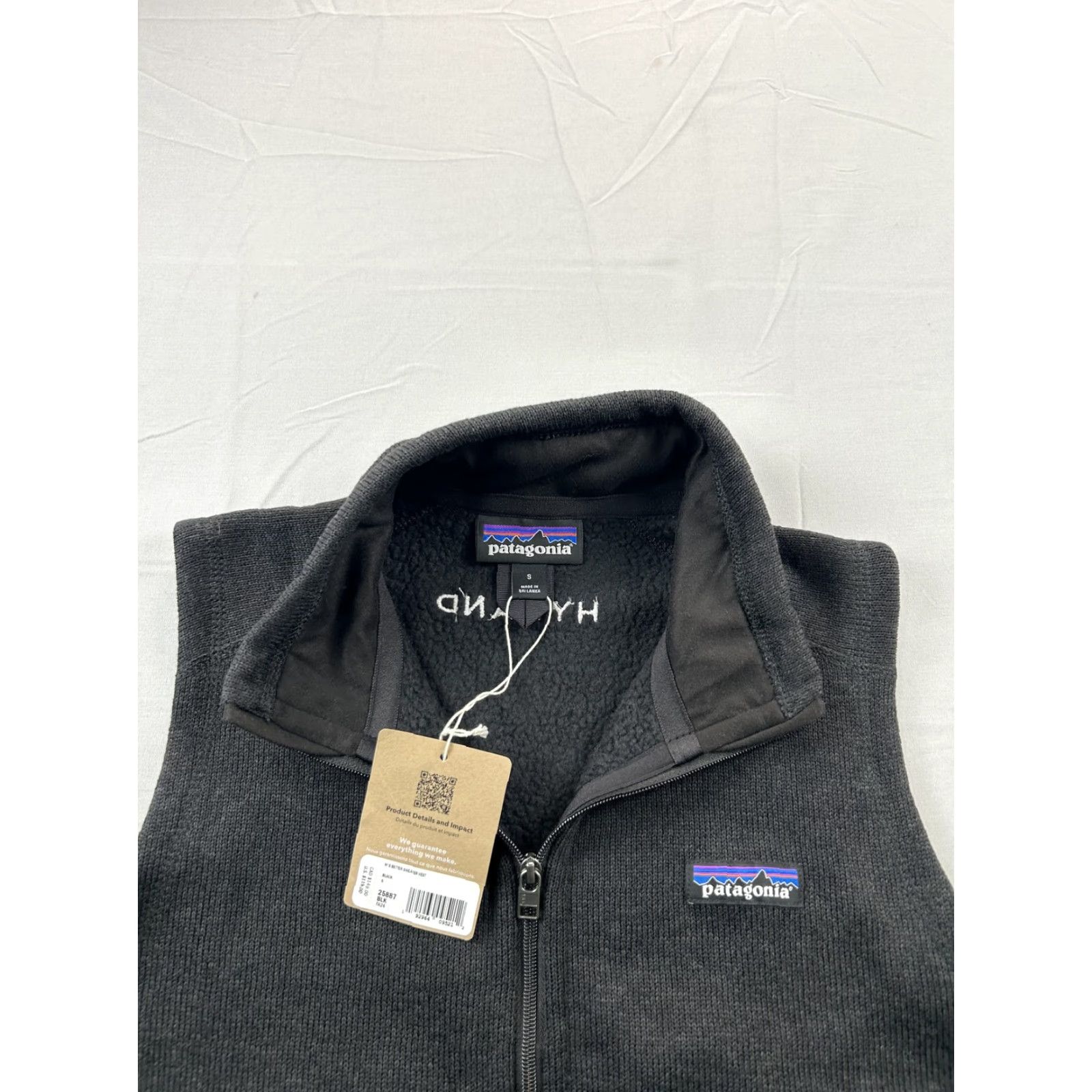 Patagonia Patagonia Vest Womens Small Gray Full Zip Logo Fleece Pocket Lined Mid-Length Insulated Regular Size S / US 4 / IT 40 - 3 Thumbnail