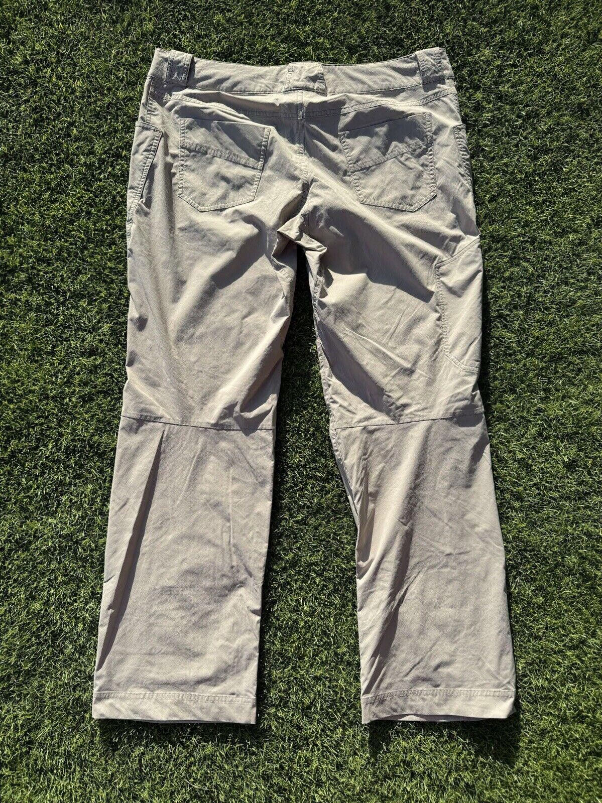Arc'teryx Arcteryx Womens Pants Nylon Hiking Outdoors Khaki Tan sz 14 Size 36" / US 14 / IT 50 - 2 Thumbnail