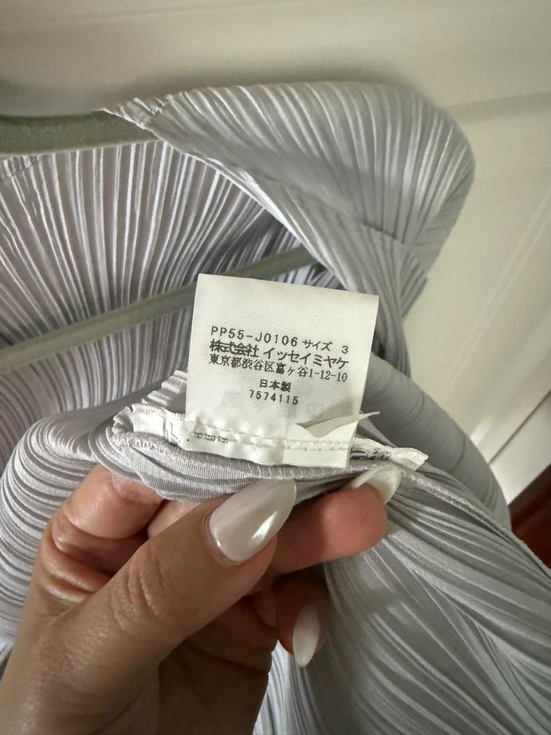 Issey Miyake Issey Miyake size:3 A light grey cardigan Size S / US 4 / IT 40 - 3 Thumbnail