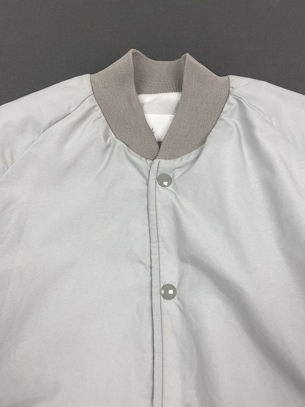 Chalk Line 1990’s Vintage Chalk Line Blank Light Grey Stadium Jacket Size US L / EU 52-54 / 3 - 2 Thumbnail
