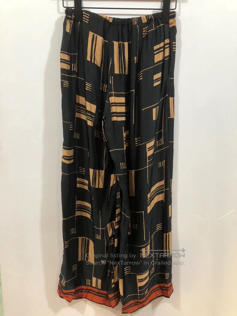 Dries Van Noten Dries Van Noten size:34 Black skirt Size 31" - 1 Thumbnail