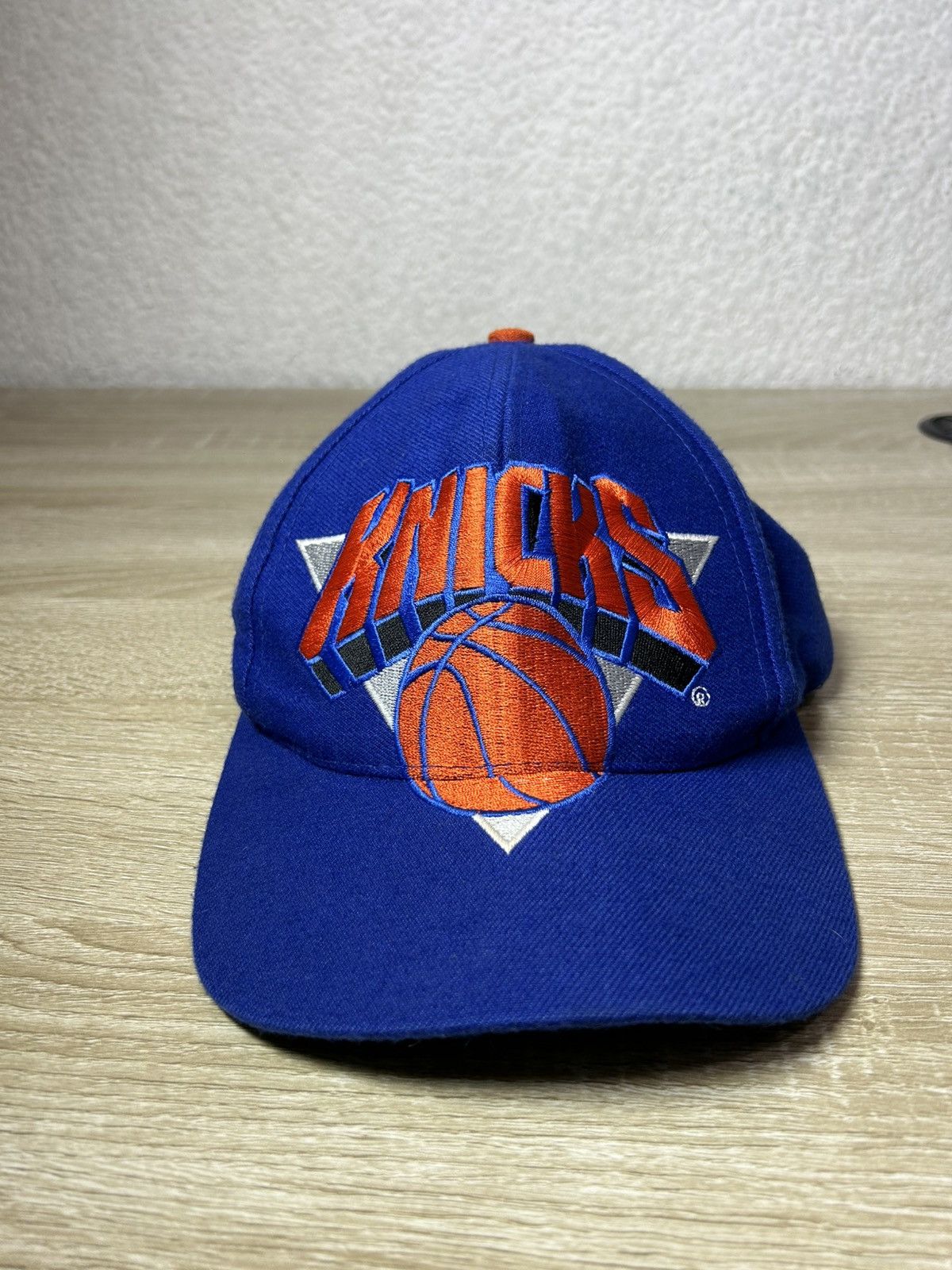 NBA KNICKS BIG LOGO VINTAGE HAT NBS *RARE* Size ONE SIZE - 1 Thumbnail