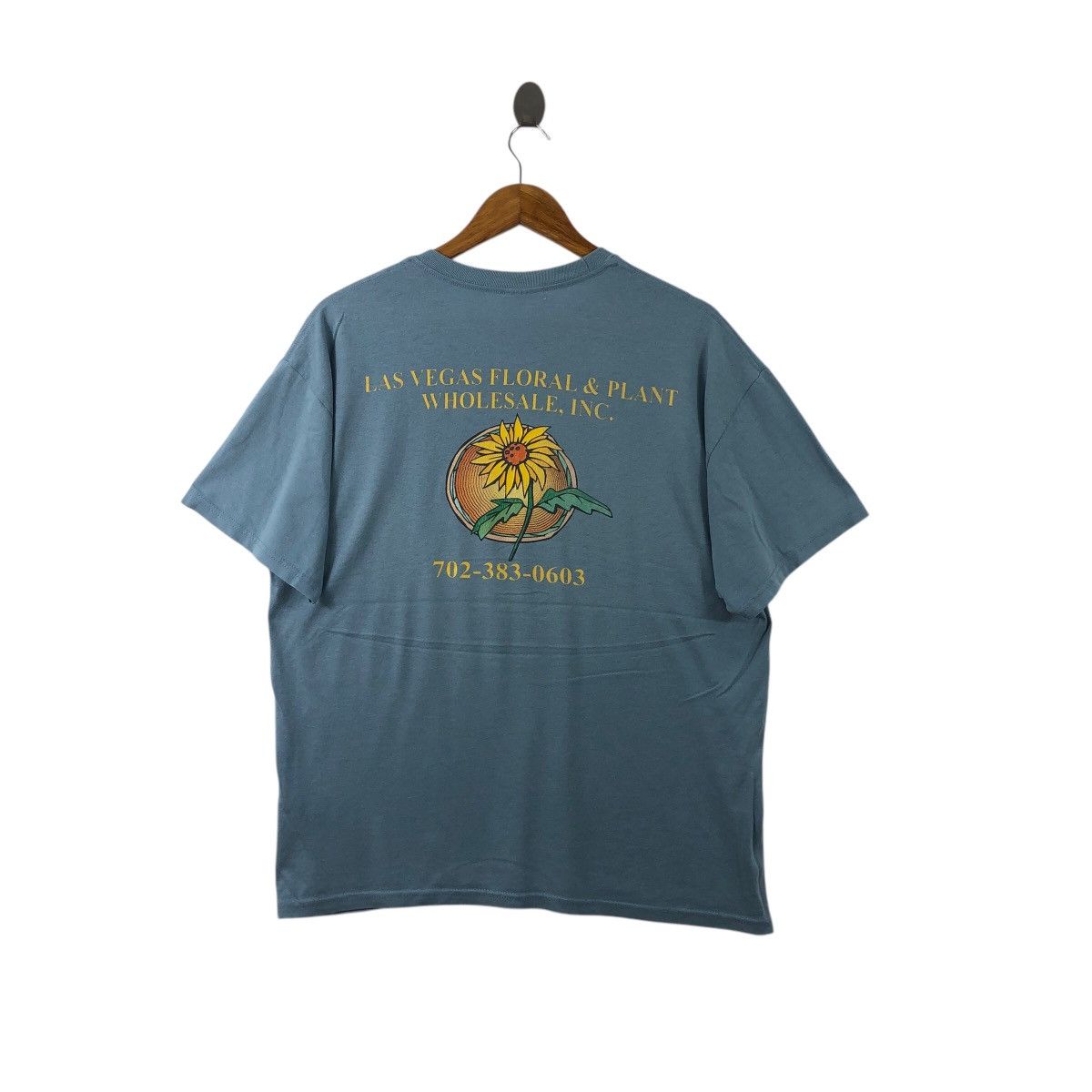 Vintage Vintage Las Vegas Floral & Plant Wholesale Tee Shirt Size US L / EU 52-54 / 3 - 4 Thumbnail