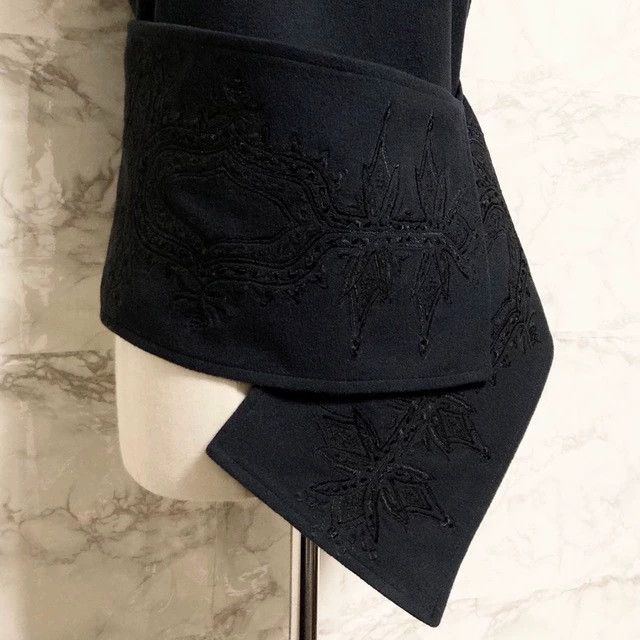Dries Van Noten Dries Van Noten size:34 Black embroidered wool pullover Size XS / US 0-2 / IT 36-38 - 5 Thumbnail
